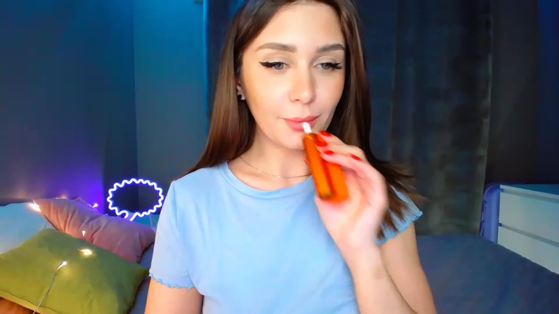 Gallery image thumbnail from DollGlamourr's myfreecams stream on, 04/13/2023, 17:36 image 14 of 20