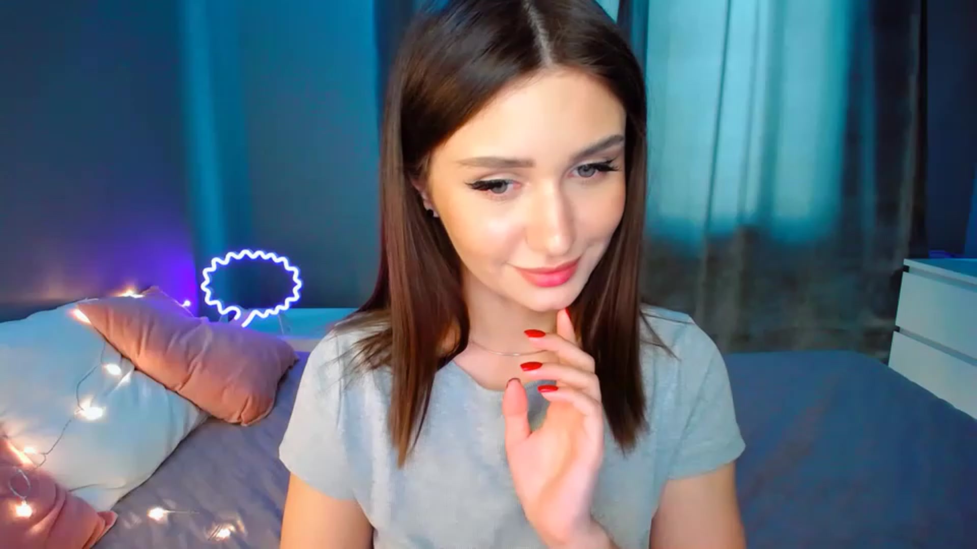 Gallery image thumbnail from DollGlamourr's myfreecams stream on, 04/15/2023, 16:13 image 12 of 20