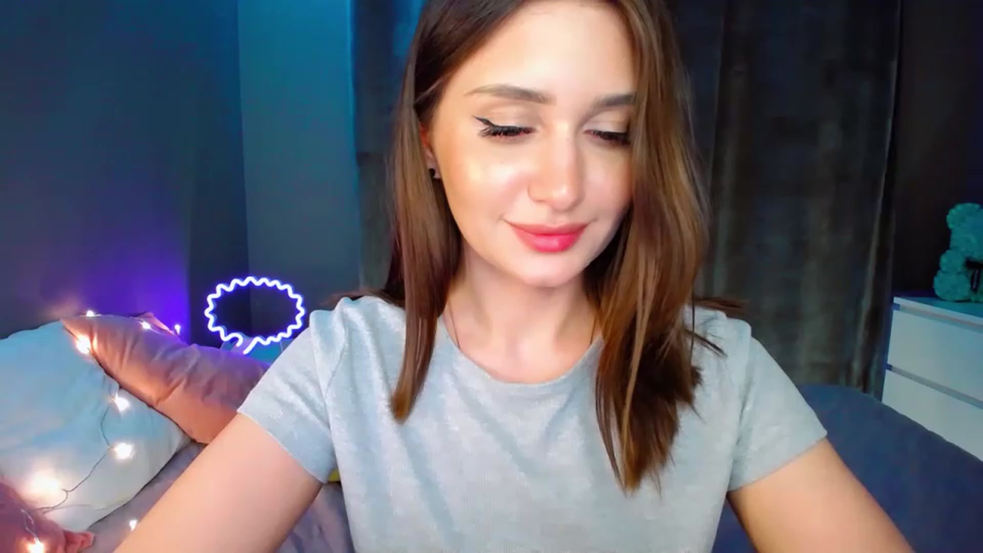 Gallery image thumbnail from DollGlamourr's myfreecams stream on, 04/20/2023, 18:22 image 8 of 20