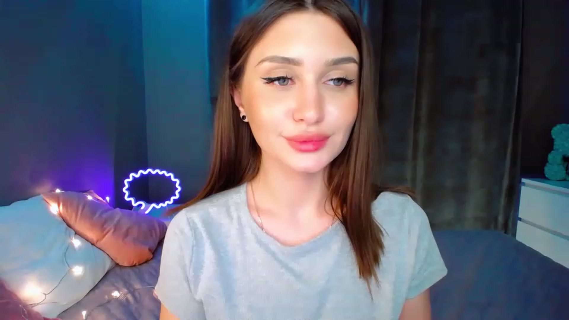 Gallery image thumbnail from DollGlamourr's myfreecams stream on, 04/20/2023, 18:22 image 19 of 20