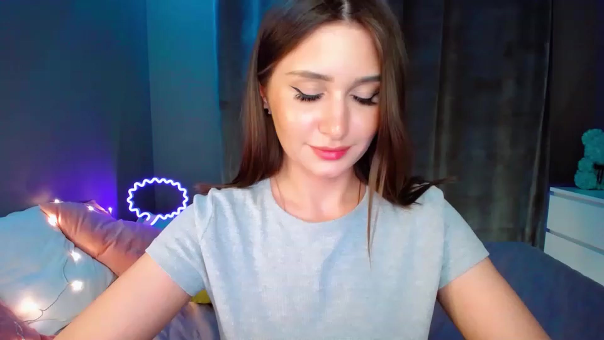 Gallery image thumbnail from DollGlamourr's myfreecams stream on, 04/20/2023, 18:22 image 7 of 20
