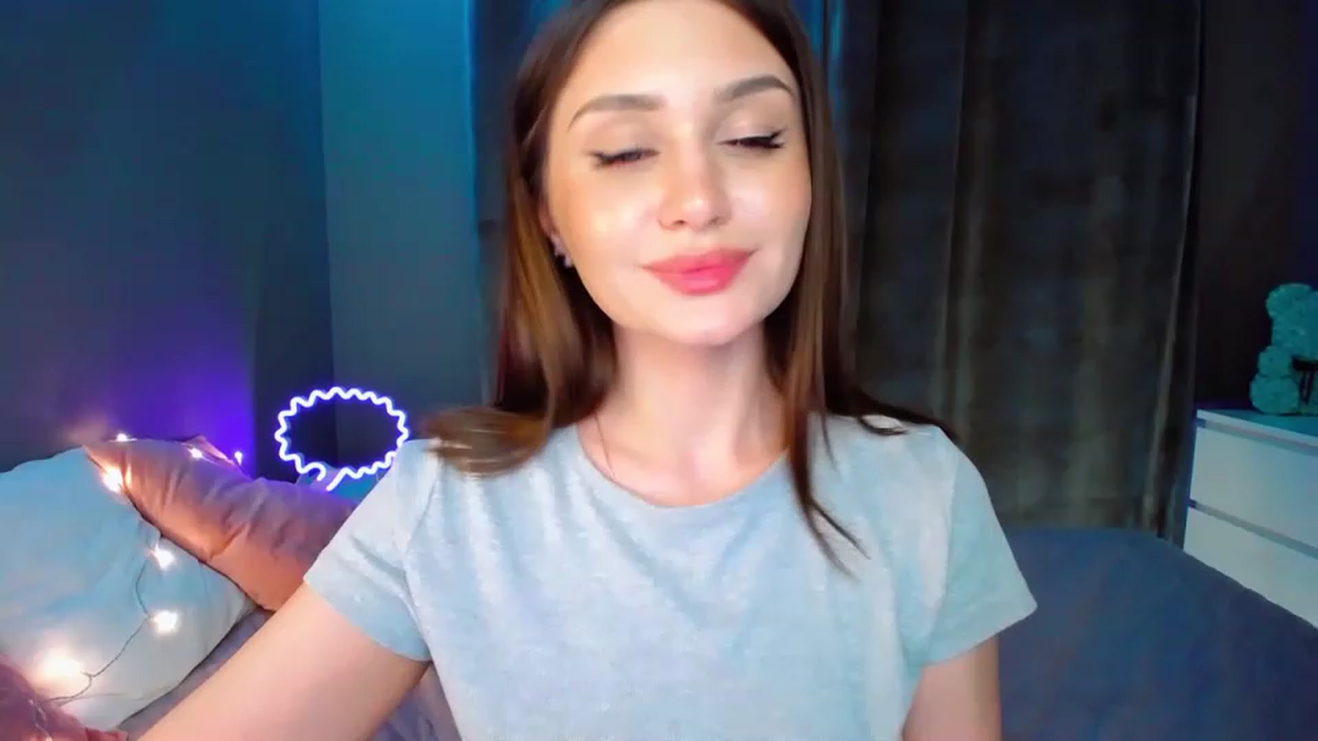 Gallery image thumbnail from DollGlamourr's myfreecams stream on, 04/20/2023, 18:22 image 11 of 20