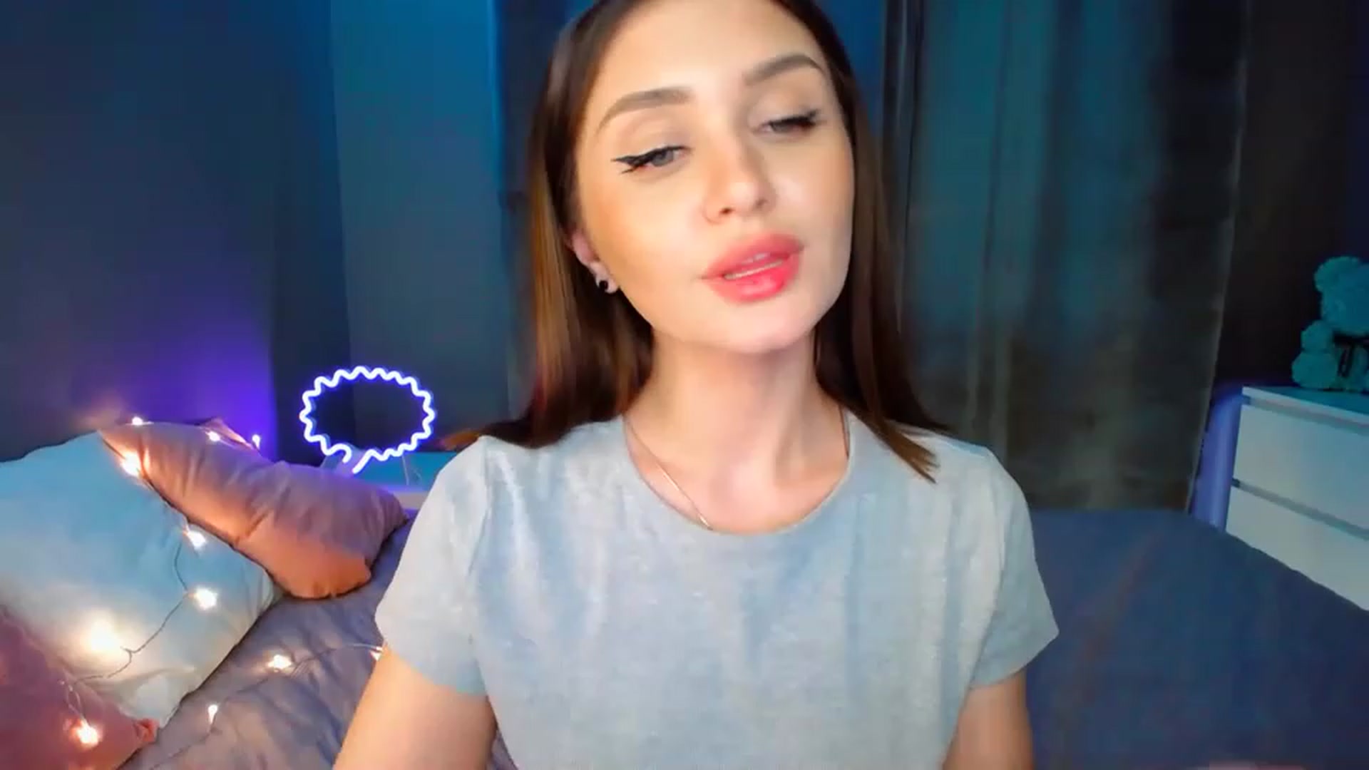 Gallery image thumbnail from DollGlamourr's myfreecams stream on, 04/21/2023, 17:16 image 20 of 20