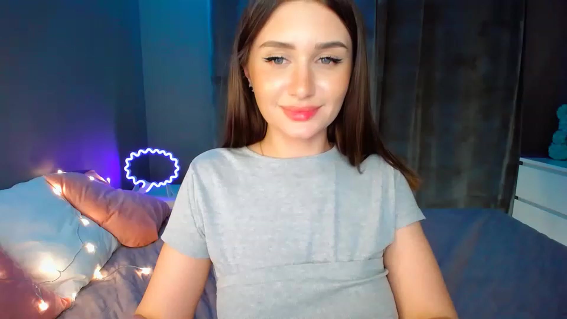 Gallery image thumbnail from DollGlamourr's myfreecams stream on, 04/24/2023, 18:53 image 2 of 20