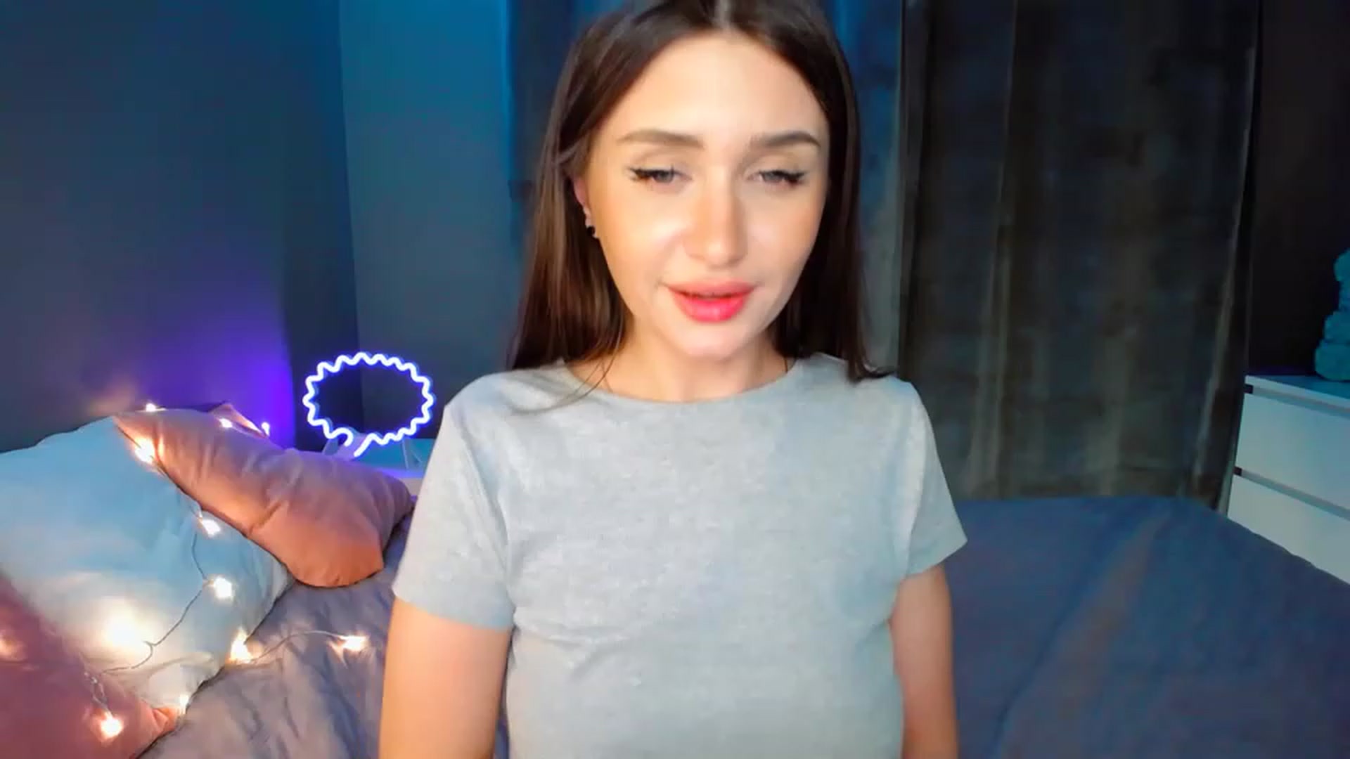 Gallery image thumbnail from DollGlamourr's myfreecams stream on, 04/24/2023, 18:53 image 3 of 20