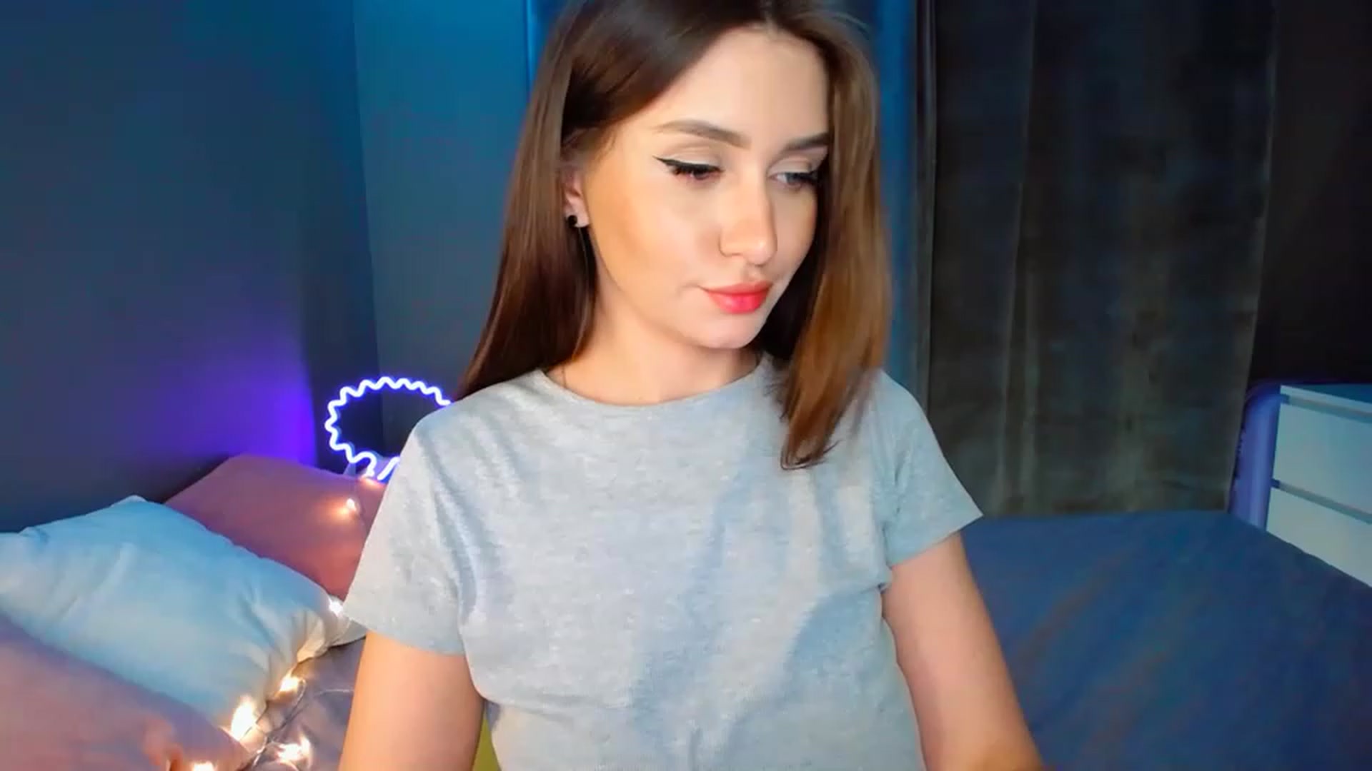 Gallery image thumbnail from DollGlamourr's myfreecams stream on, 05/02/2023, 18:20 image 1 of 20