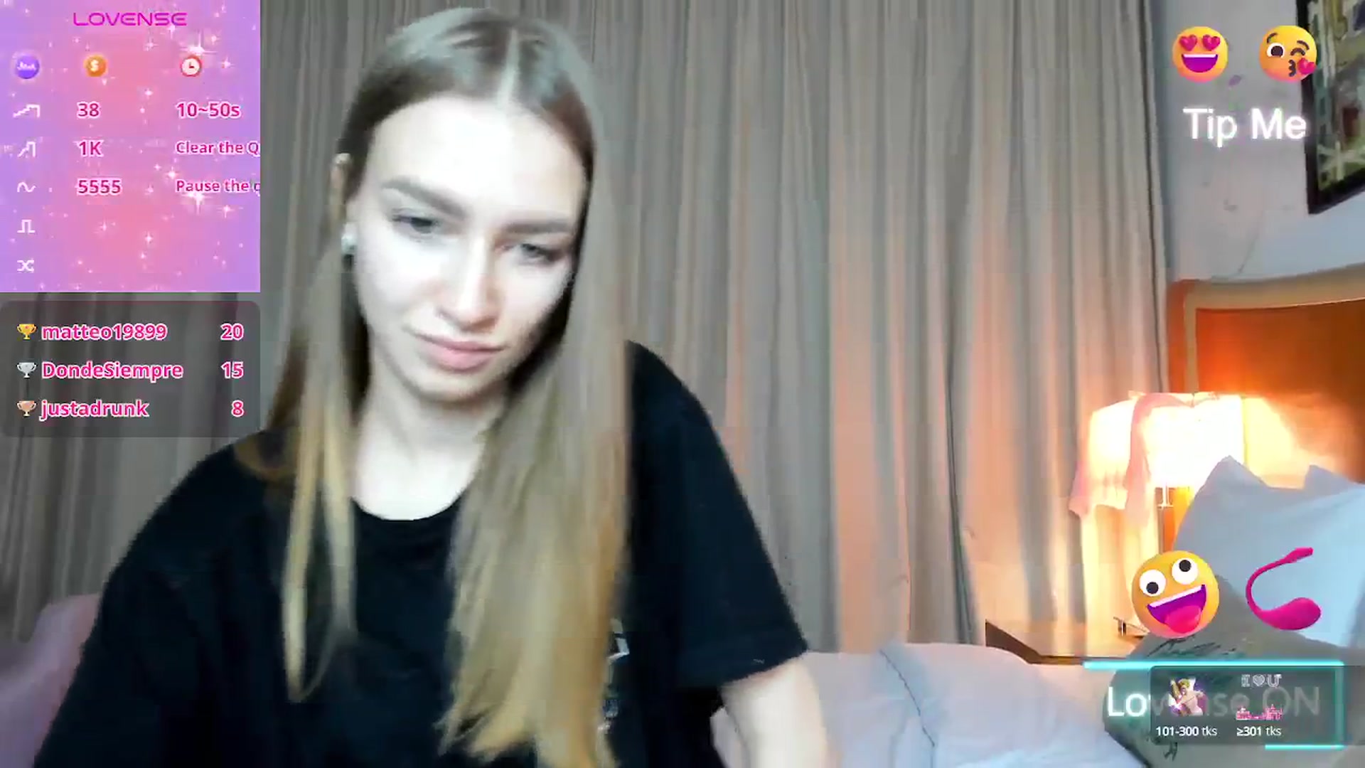 Gallery image thumbnail from DollSweetx's myfreecams stream on, 01/02/2025, 09:07 image 4 of 20
