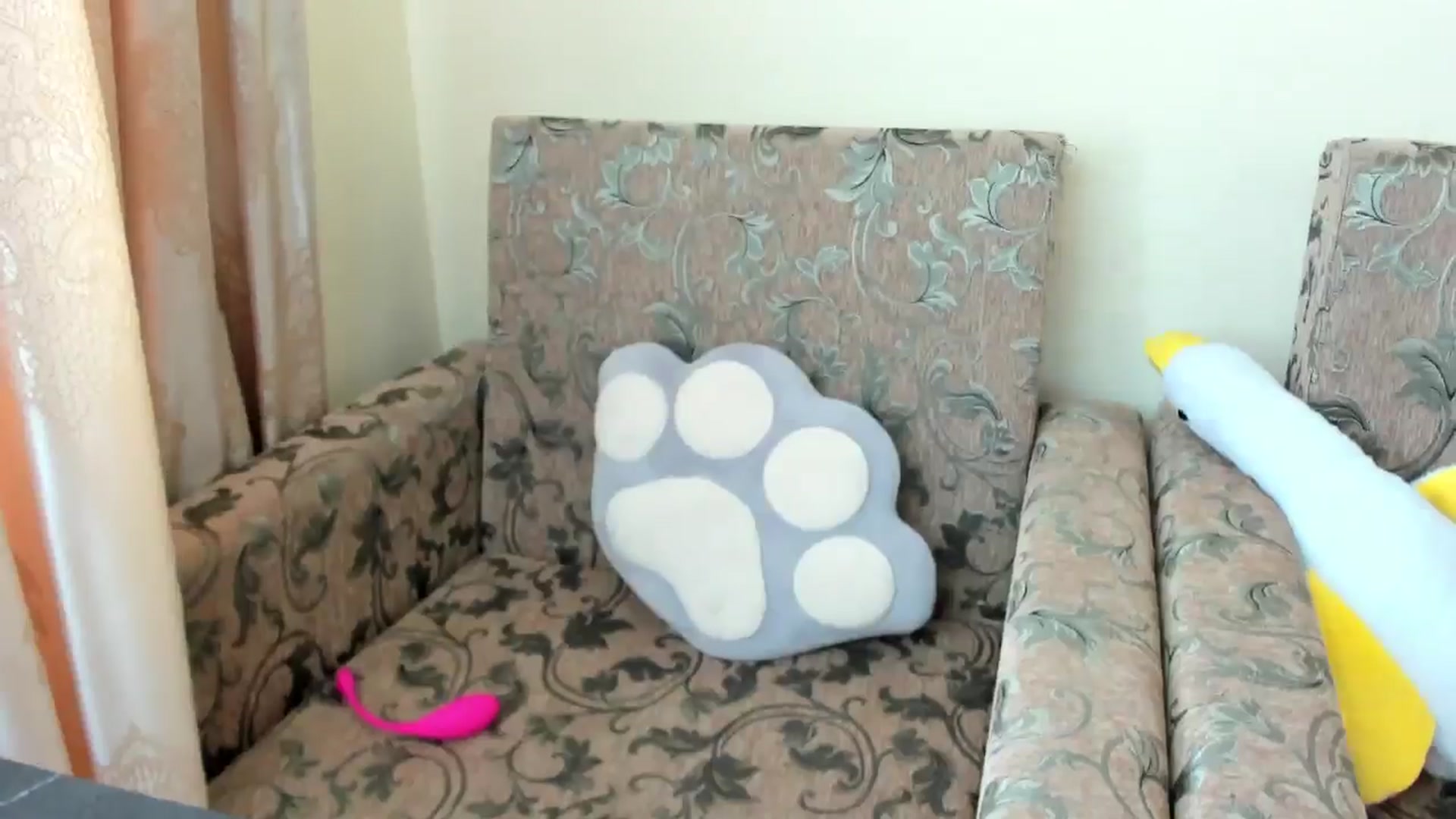 Gallery image thumbnail from DollSweetx's myfreecams stream on, 05/14/2025, 12:58 image 17 of 20
