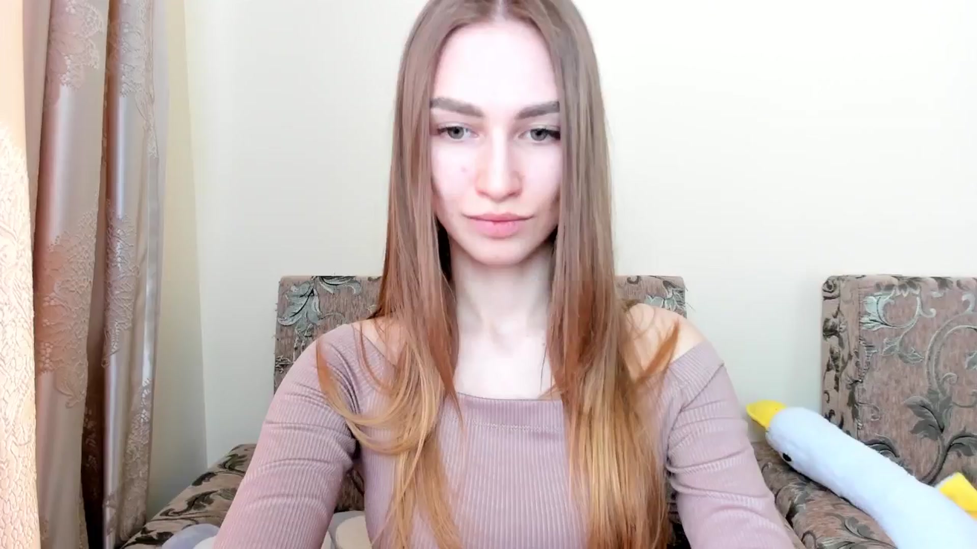 Gallery image thumbnail from DollSweetx's myfreecams stream on, 05/14/2025, 12:58 image 2 of 20