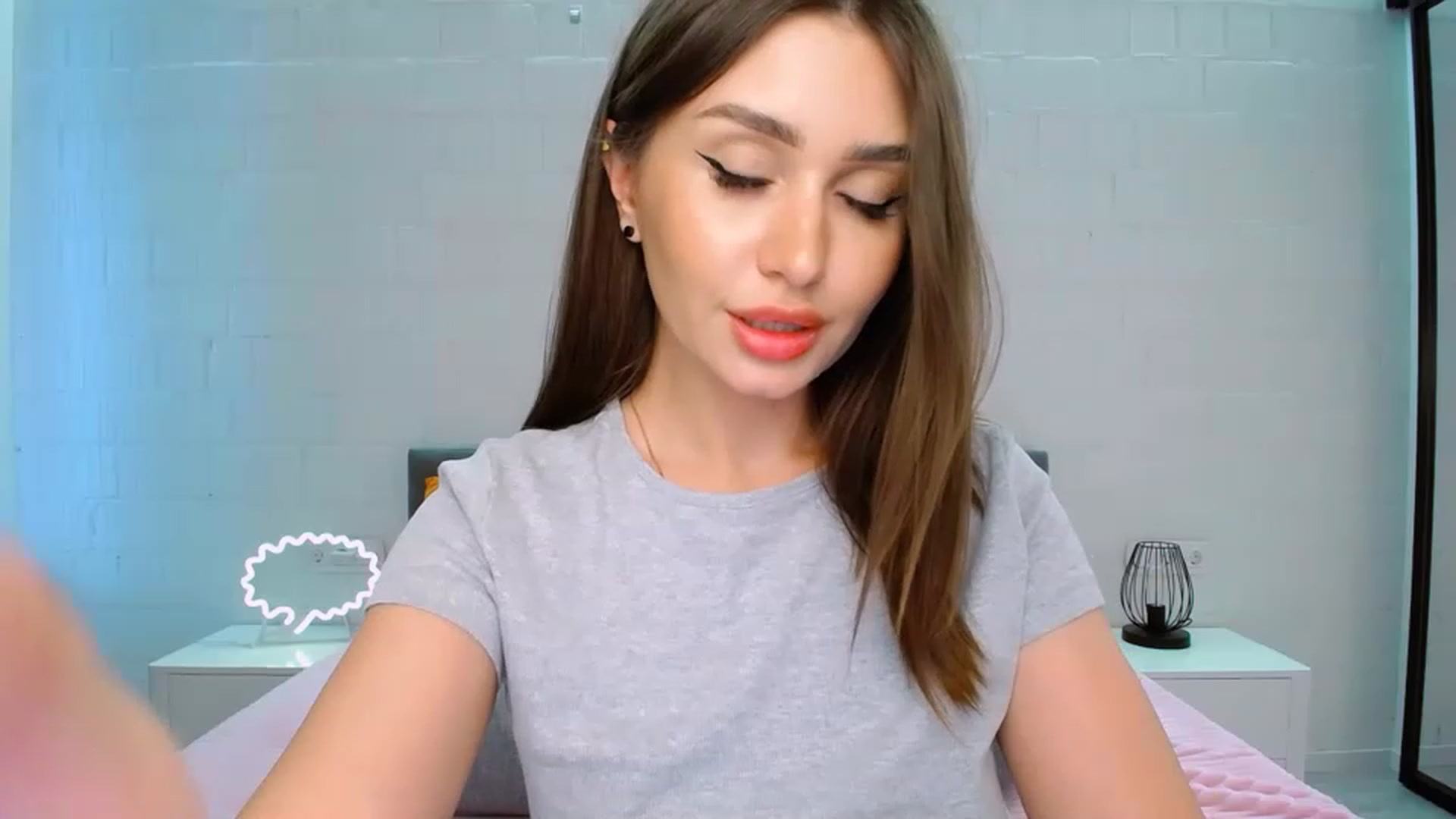 Gallery image thumbnail from Doll_Amy's myfreecams stream on, 05/28/2023, 17:24 image 9 of 20