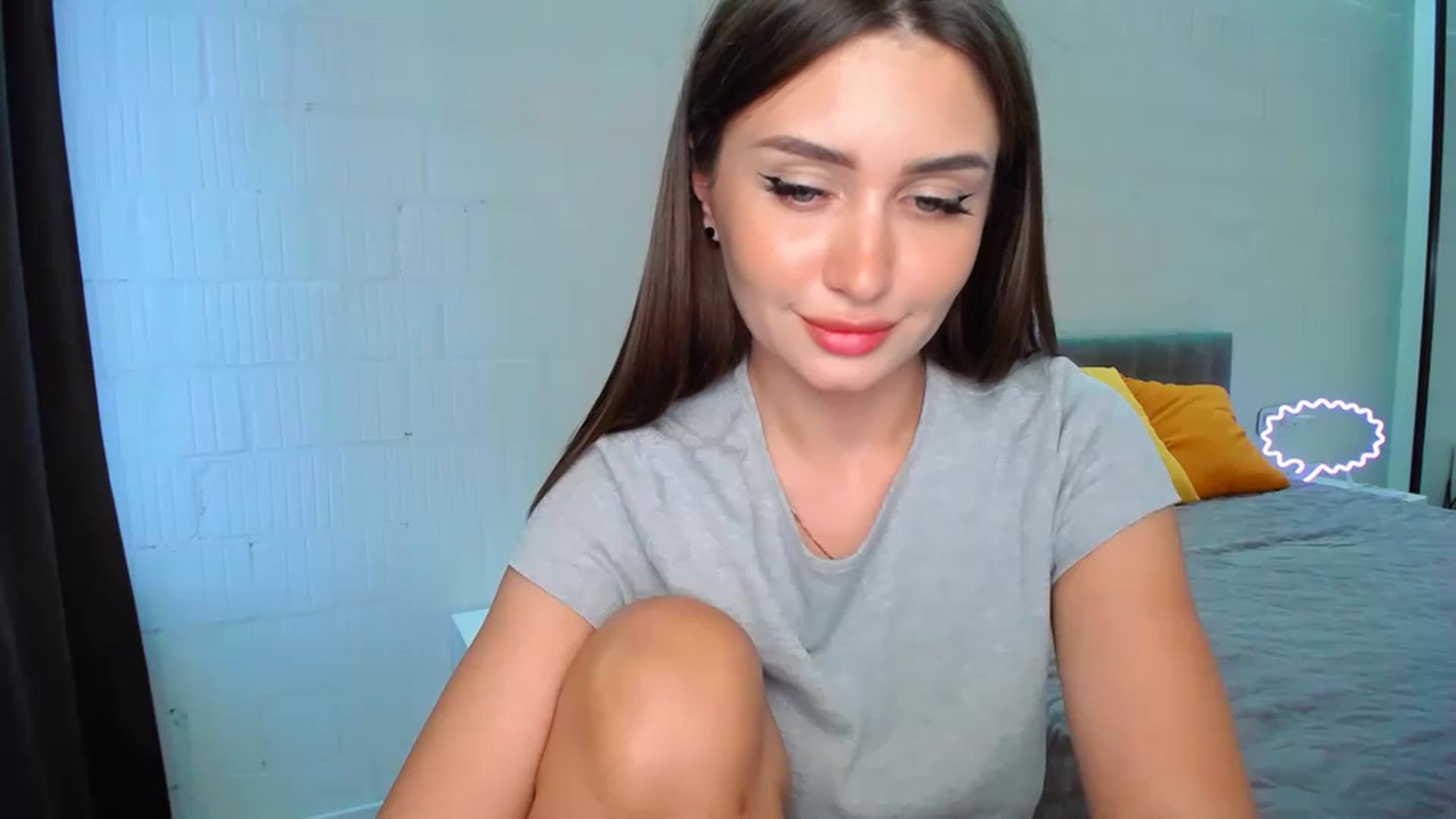 Gallery image thumbnail from Doll_Amy's myfreecams stream on, 06/04/2023, 16:39 image 19 of 20
