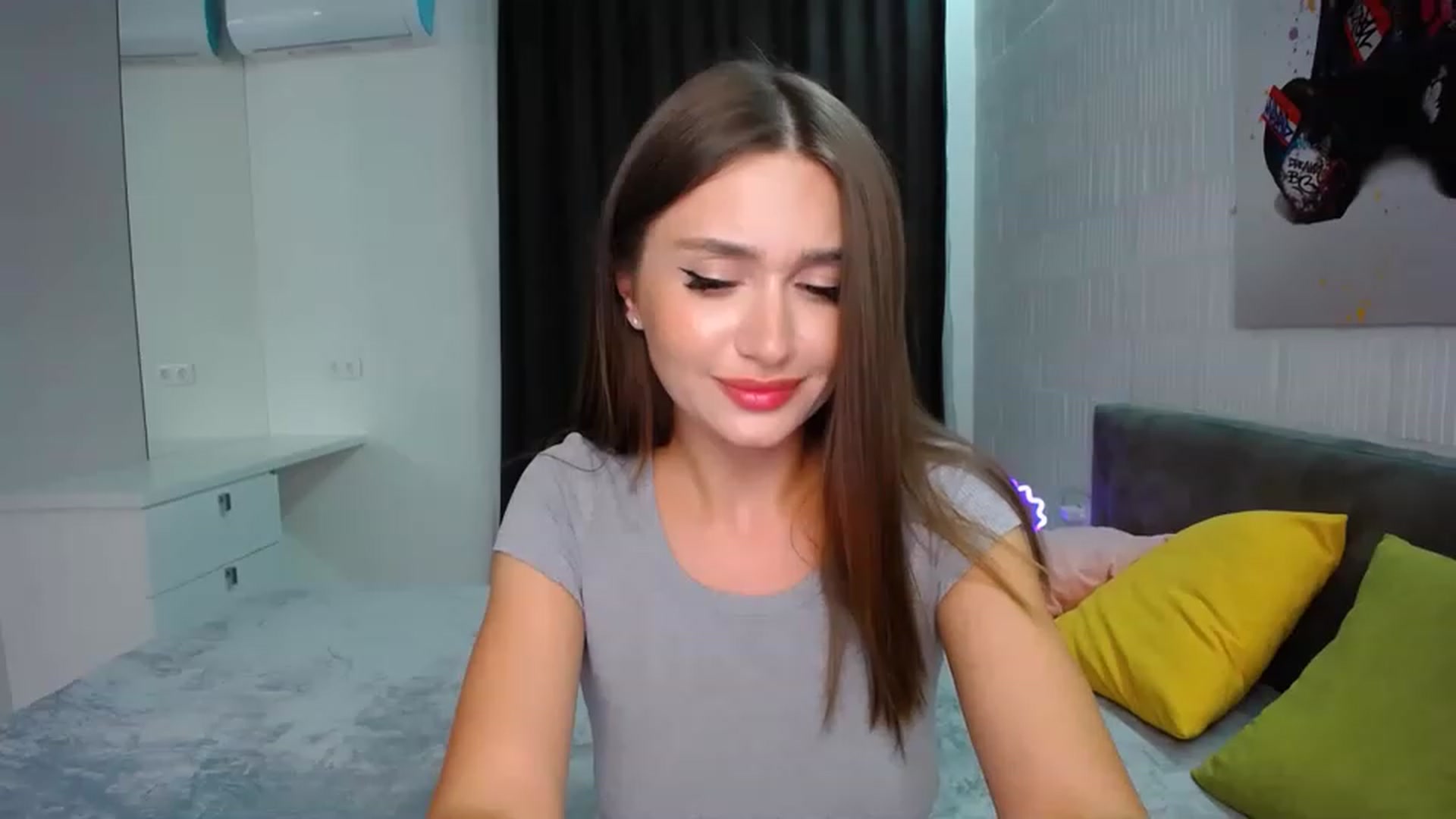 Gallery image thumbnail from Doll_Amy's myfreecams stream on, 08/20/2023, 19:57 image 19 of 20