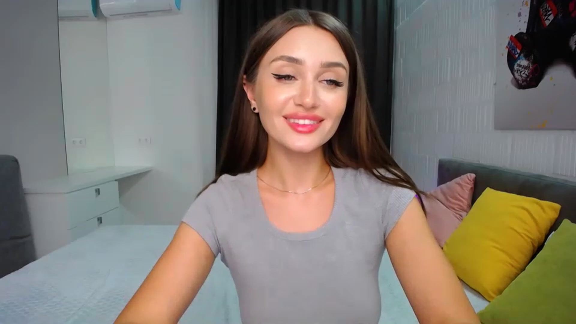 Gallery image thumbnail from Doll_Amy's myfreecams stream on, 08/23/2023, 19:25 image 14 of 20