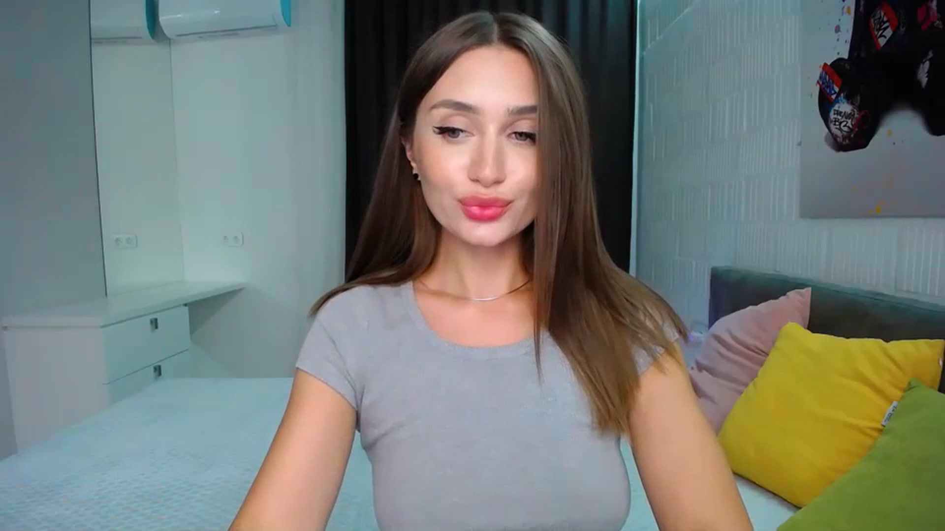 Gallery image thumbnail from Doll_Amy's myfreecams stream on, 08/24/2023, 18:26 image 9 of 20