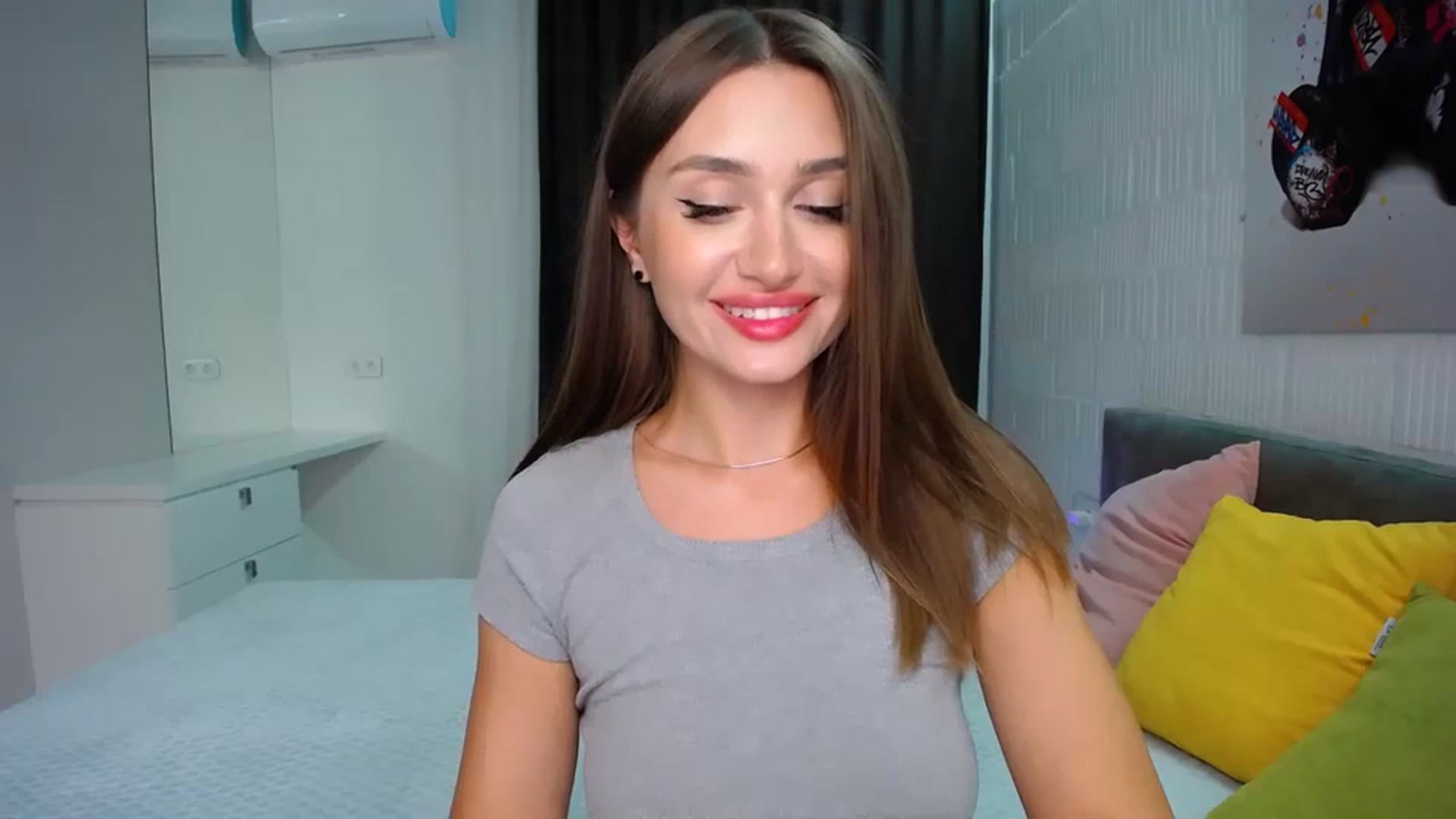 Gallery image thumbnail from Doll_Amy's myfreecams stream on, 08/24/2023, 18:26 image 7 of 20