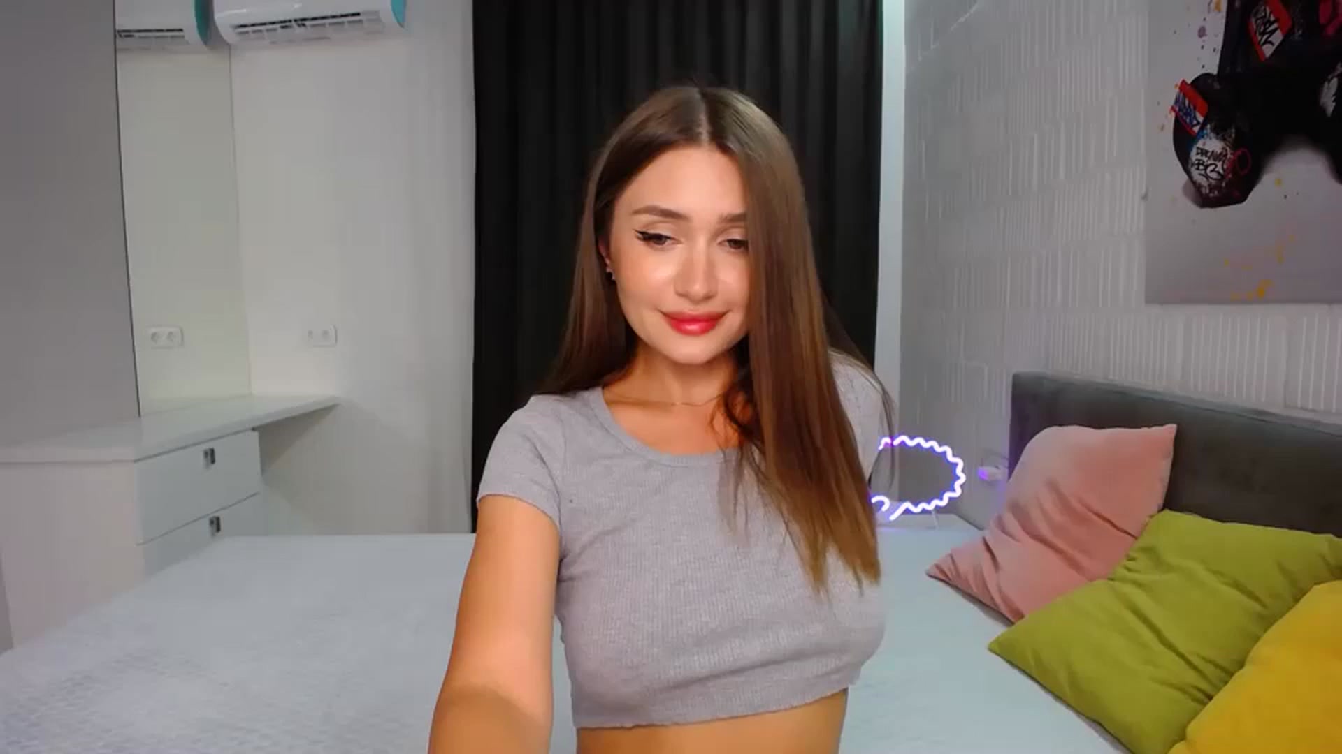 Gallery image thumbnail from Doll_Amy's myfreecams stream on, 08/27/2023, 18:57 image 1 of 20