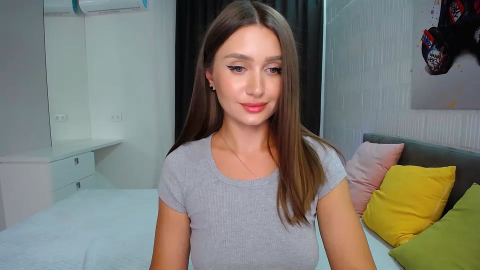 Gallery image thumbnail from Doll_Amy's myfreecams stream on, 09/03/2023, 19:02 image 18 of 20
