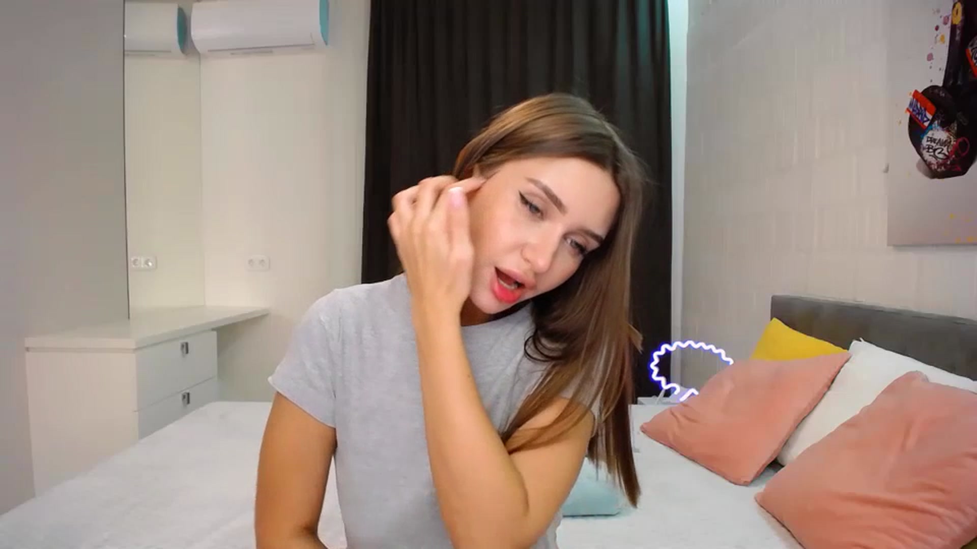 Gallery image thumbnail from Doll_Amy's myfreecams stream on, 11/12/2023, 20:43 image 12 of 20