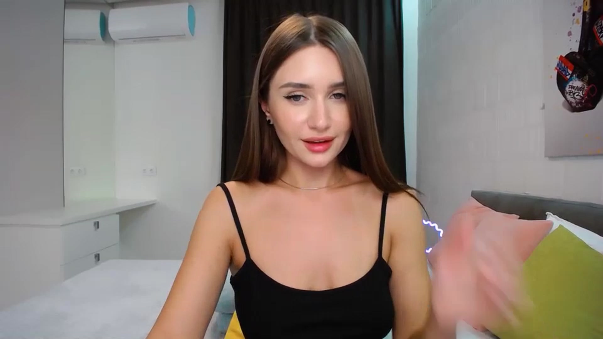 Gallery image thumbnail from Doll_Amy's myfreecams stream on, 11/23/2023, 15:35 image 20 of 20