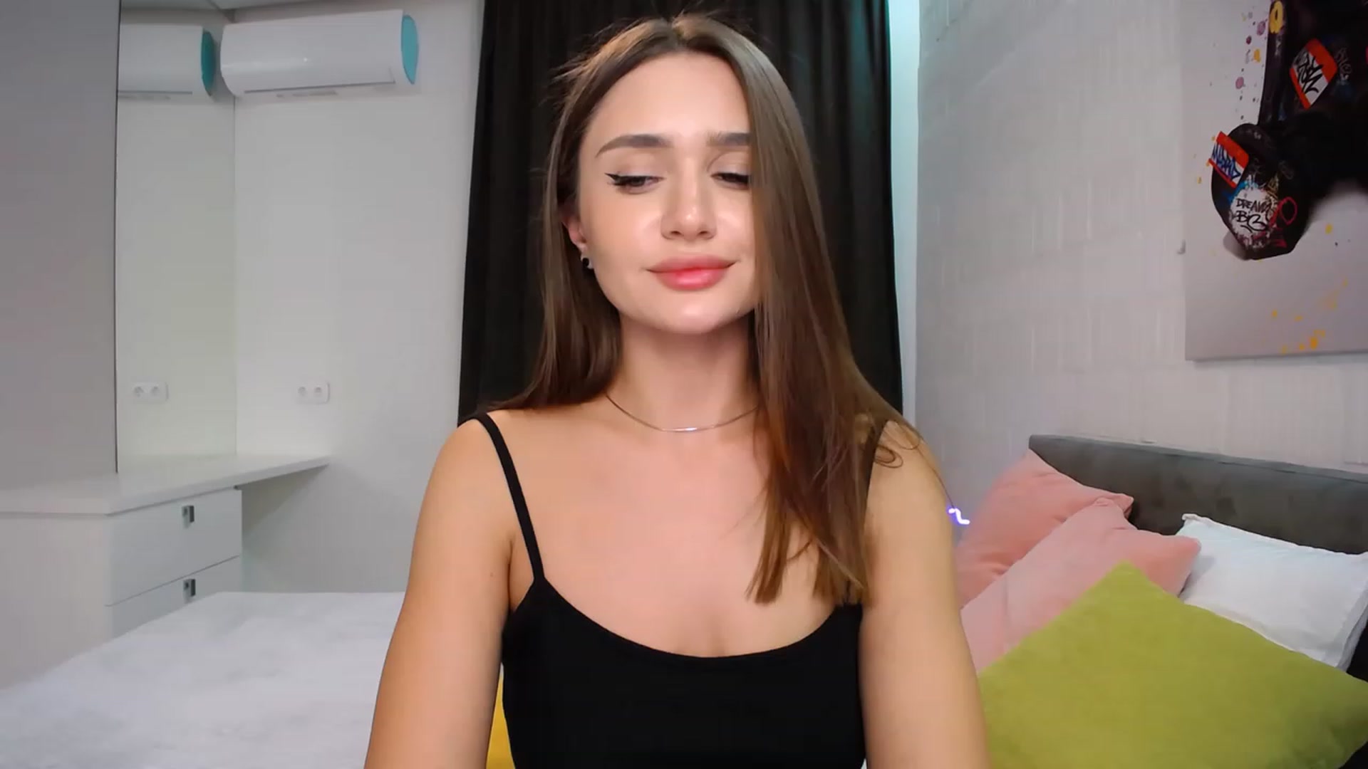 Gallery image thumbnail from Doll_Amy's myfreecams stream on, 11/25/2023, 17:53 image 2 of 20