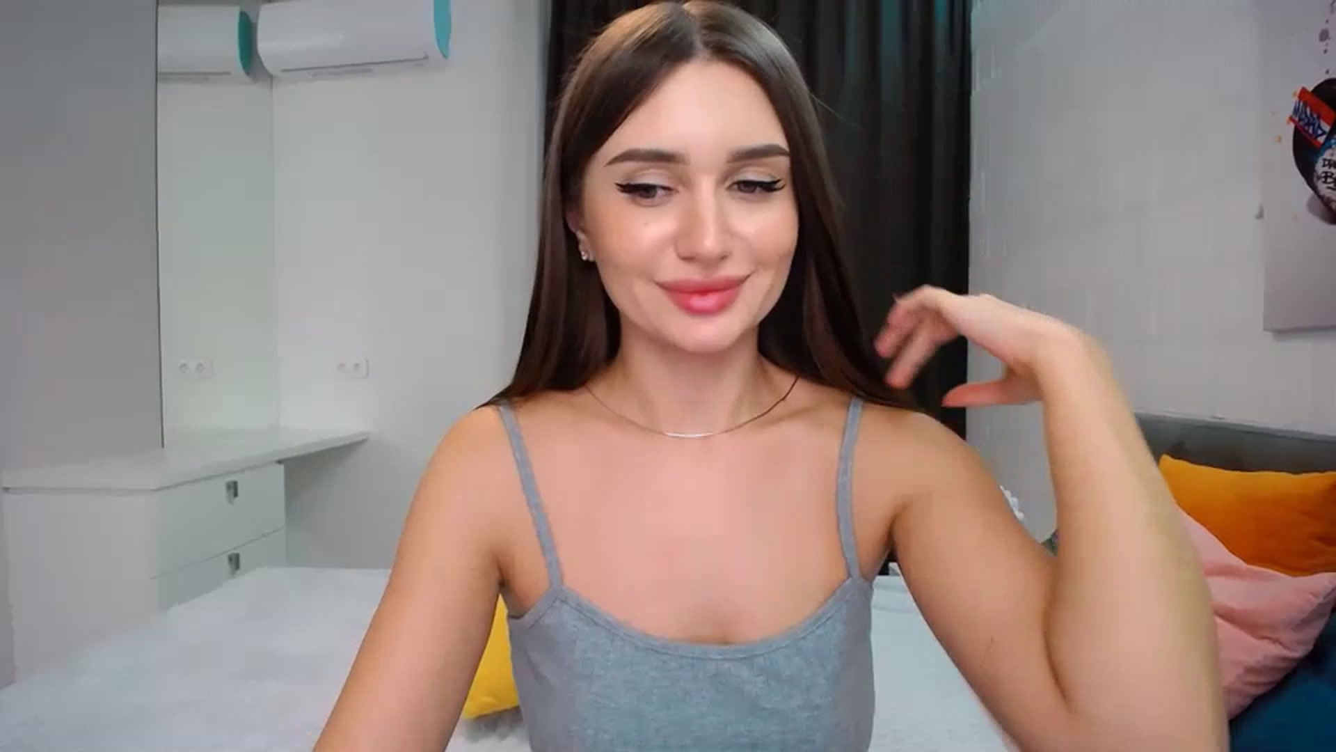 Gallery image thumbnail from Doll_Amy's myfreecams stream on, 12/26/2023, 20:16 image 7 of 20