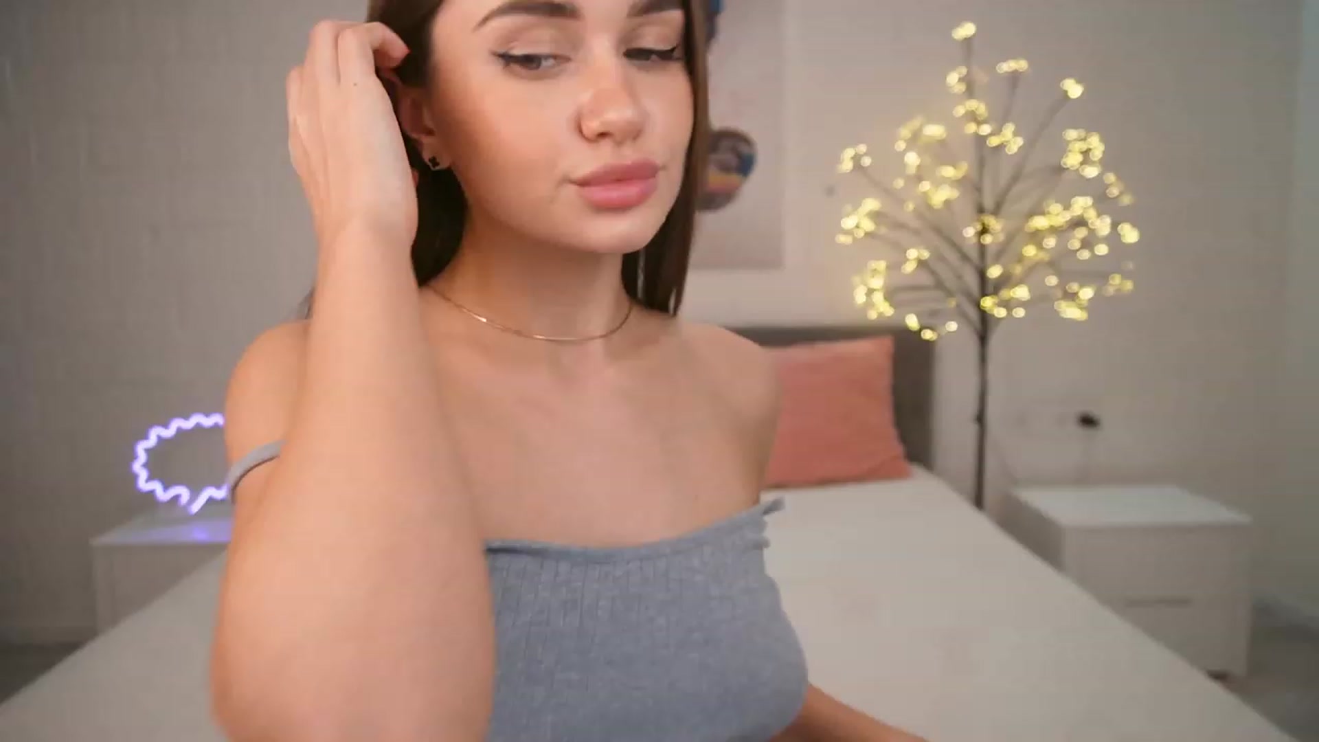 Gallery image thumbnail from Doll_Amy's myfreecams stream on, 02/28/2024, 17:14 image 1 of 20