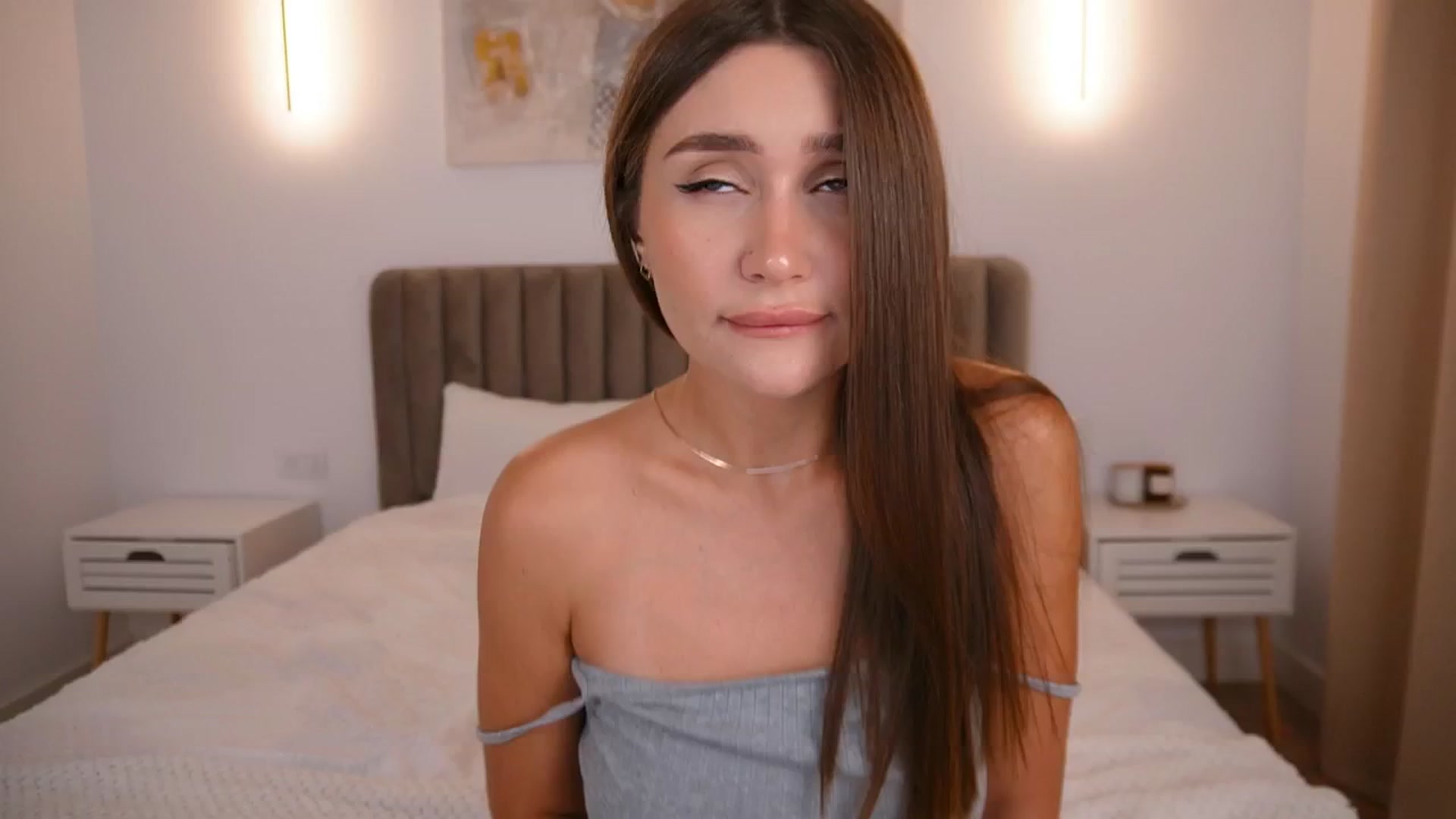 Gallery image thumbnail from Doll_Amy's myfreecams stream on, 08/17/2024, 18:20 image 8 of 20