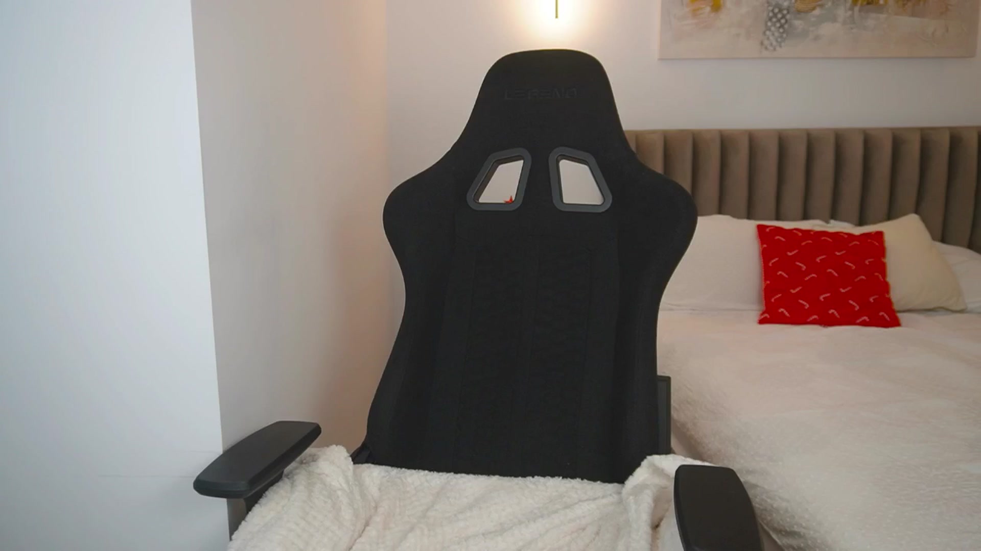 Gallery image thumbnail from Doll_Amy's myfreecams stream on, 12/21/2024, 16:52 image 12 of 20