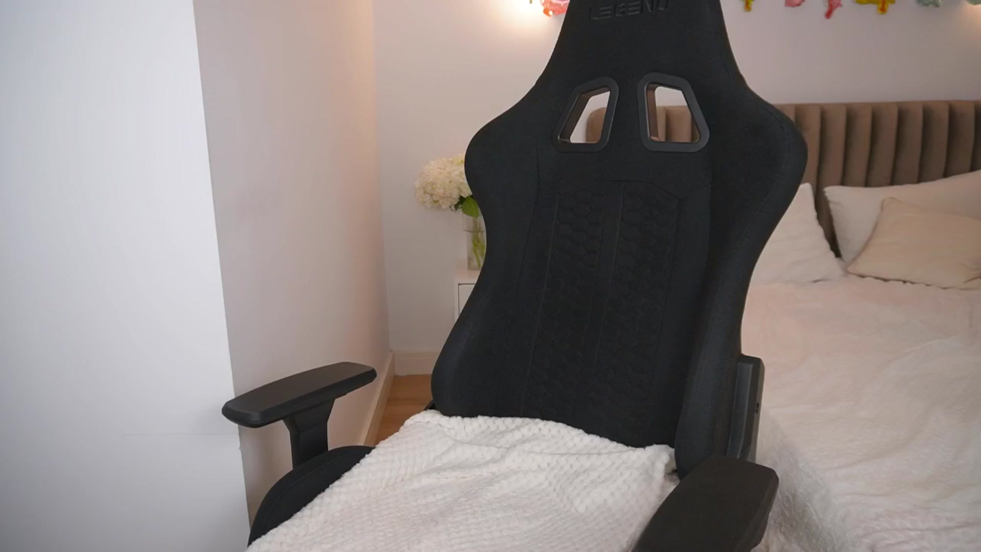 Gallery image thumbnail from Doll_Amy's myfreecams stream on, 01/10/2025, 13:26 image 1 of 20