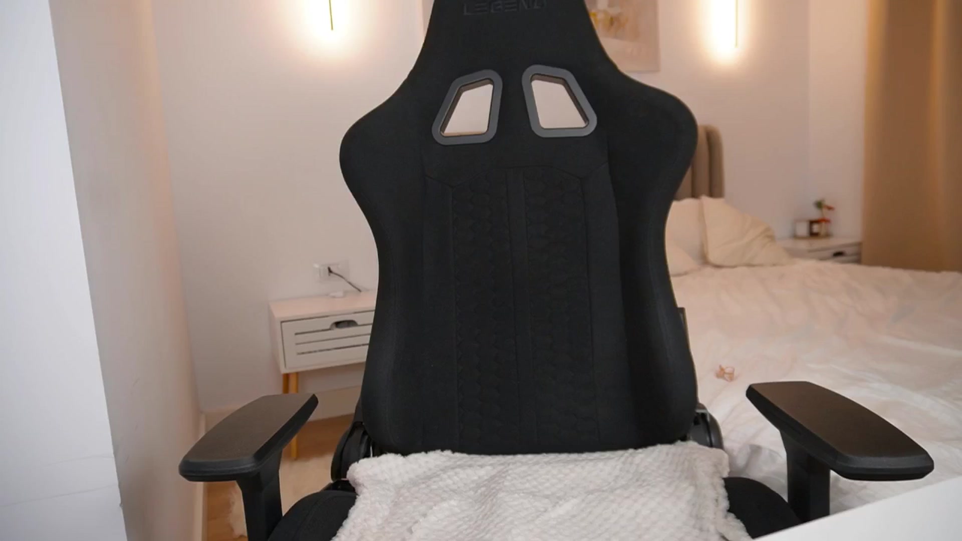 Gallery image thumbnail from Doll_Amy's myfreecams stream on, 01/14/2025, 20:47 image 5 of 20