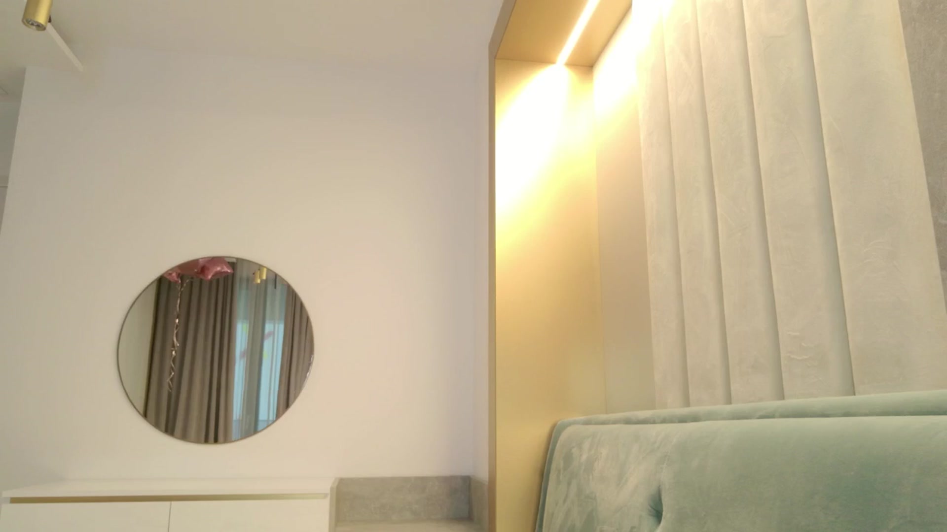 Gallery image thumbnail from Doll_lexi's myfreecams stream on, 11/07/2025, 15:03 image 5 of 20