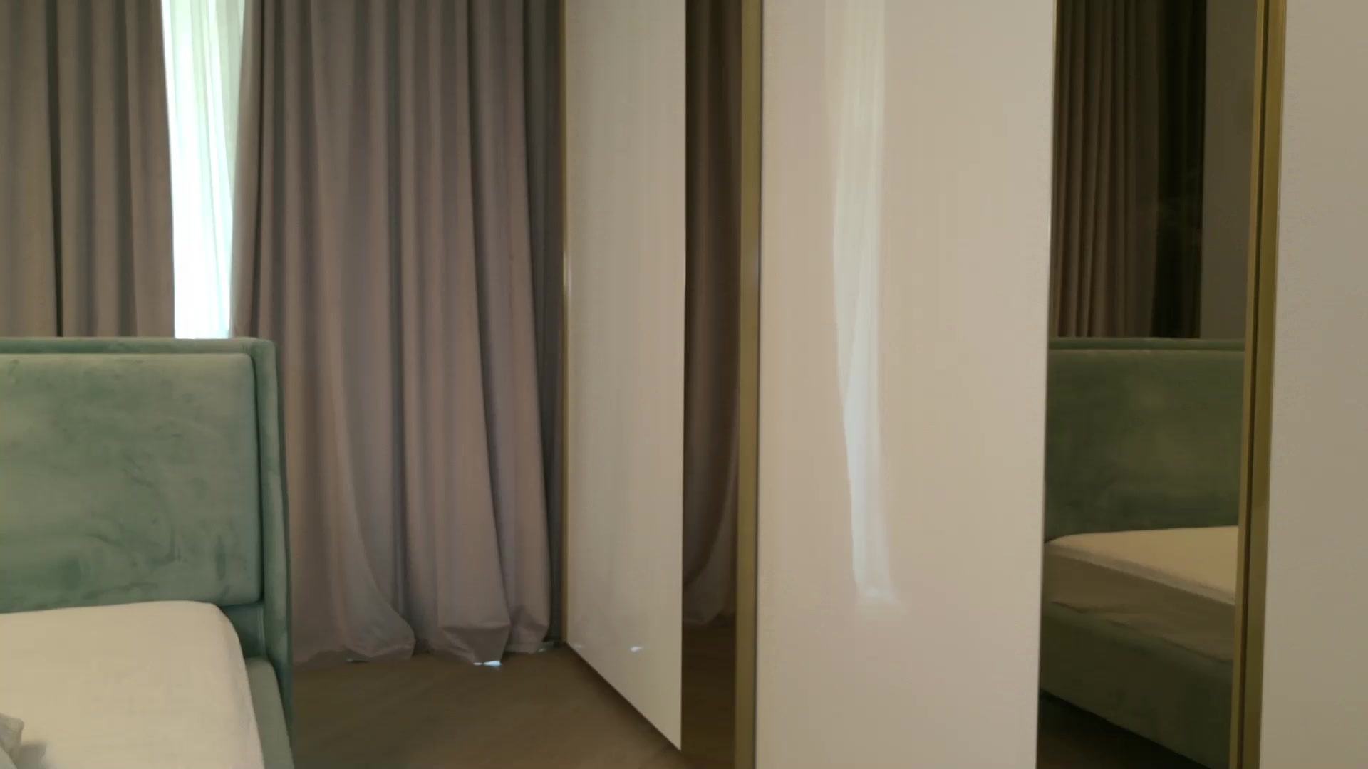 Gallery image thumbnail from Doll_lexi's myfreecams stream on, 12/16/2025, 13:36 image 14 of 20