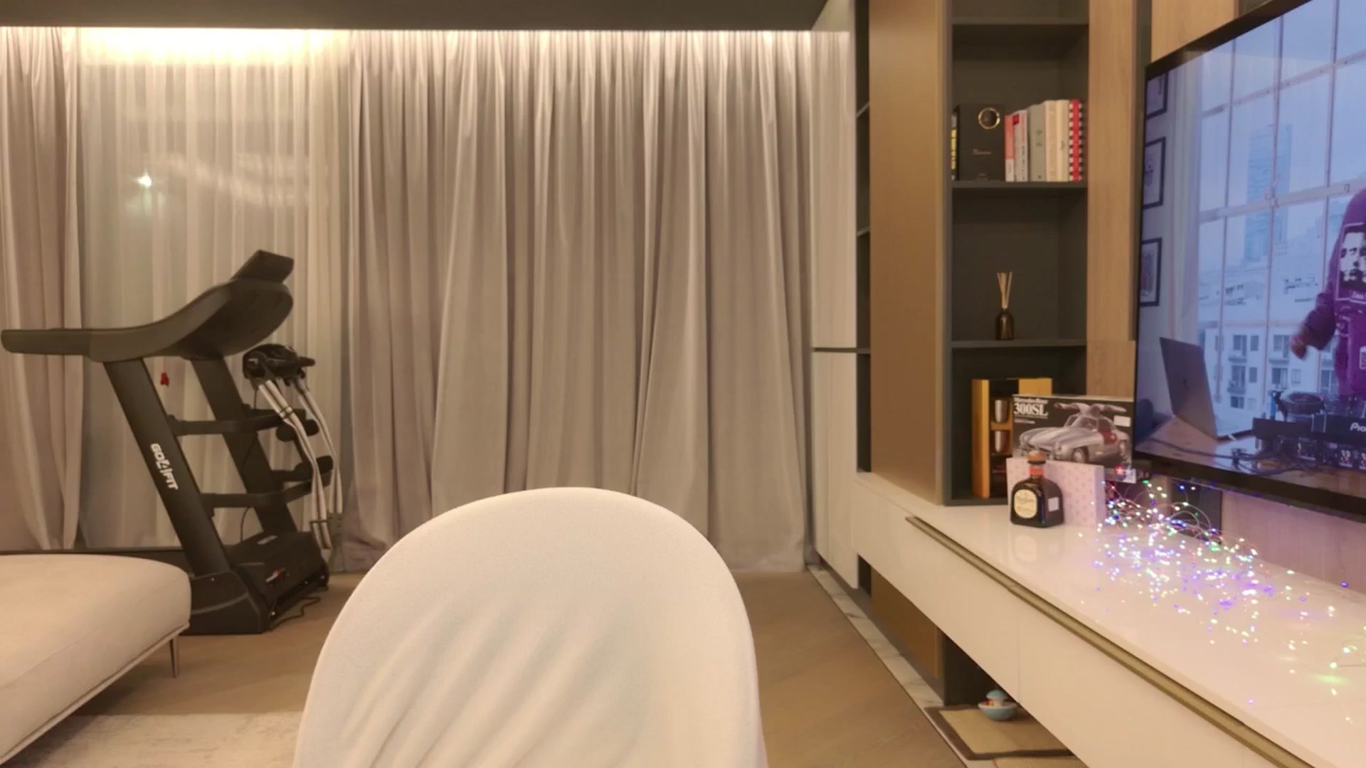 Gallery image thumbnail from Doll_lexi's myfreecams stream on, 01/15/2026, 17:06 image 3 of 20