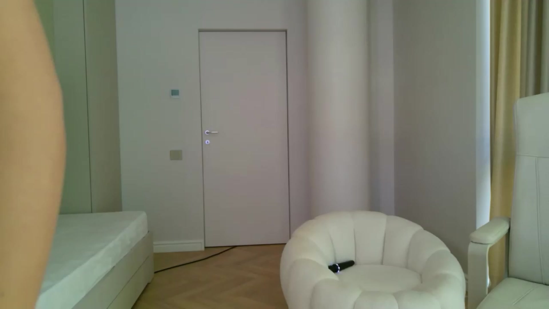Gallery image thumbnail from Doll_lexi's myfreecams stream on, 08/20/2026, 15:15 image 12 of 20
