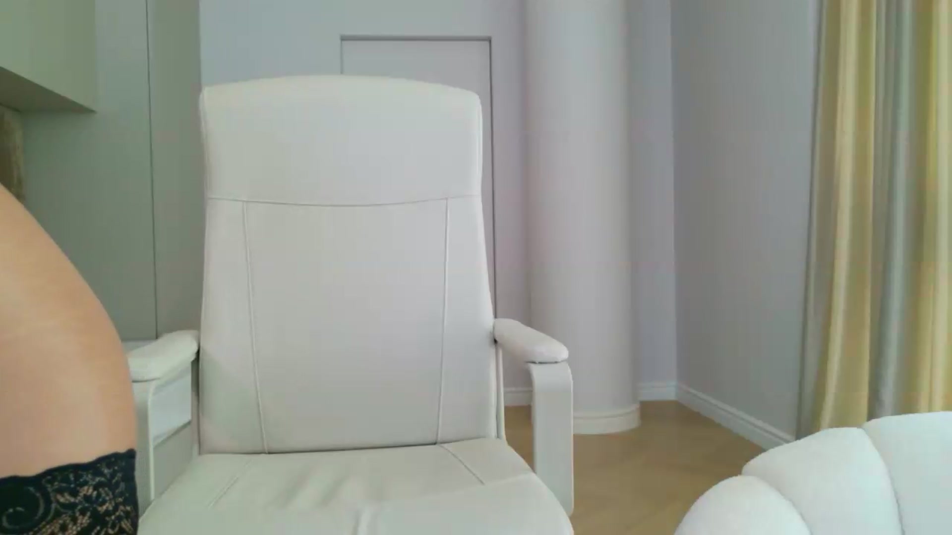Gallery image thumbnail from Doll_lexi's myfreecams stream on, 09/13/2026, 13:27 image 14 of 20