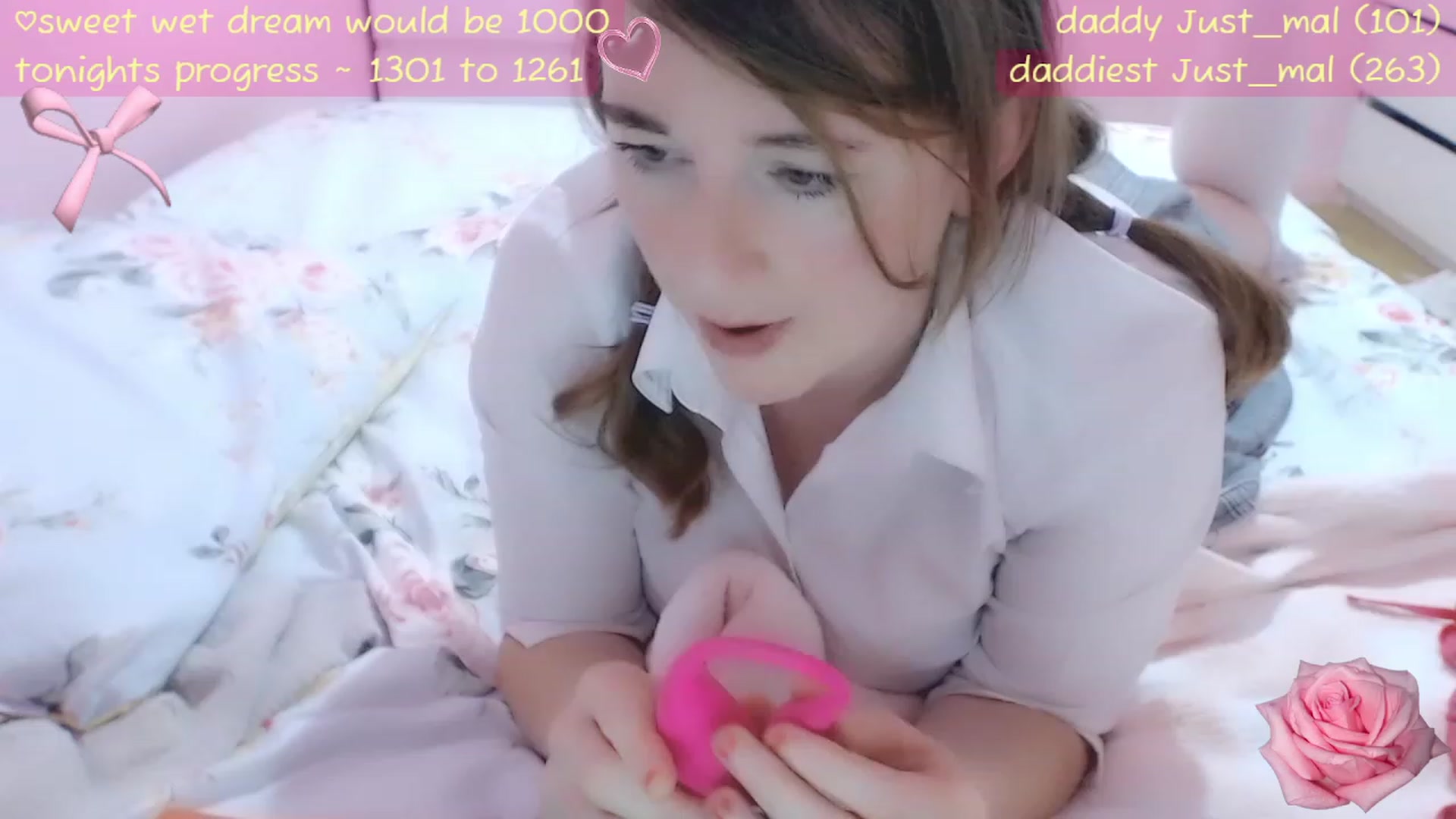 Gallery image thumbnail from DolletteDoll's myfreecams stream on, 07/09/2023, 21:17 image 20 of 20