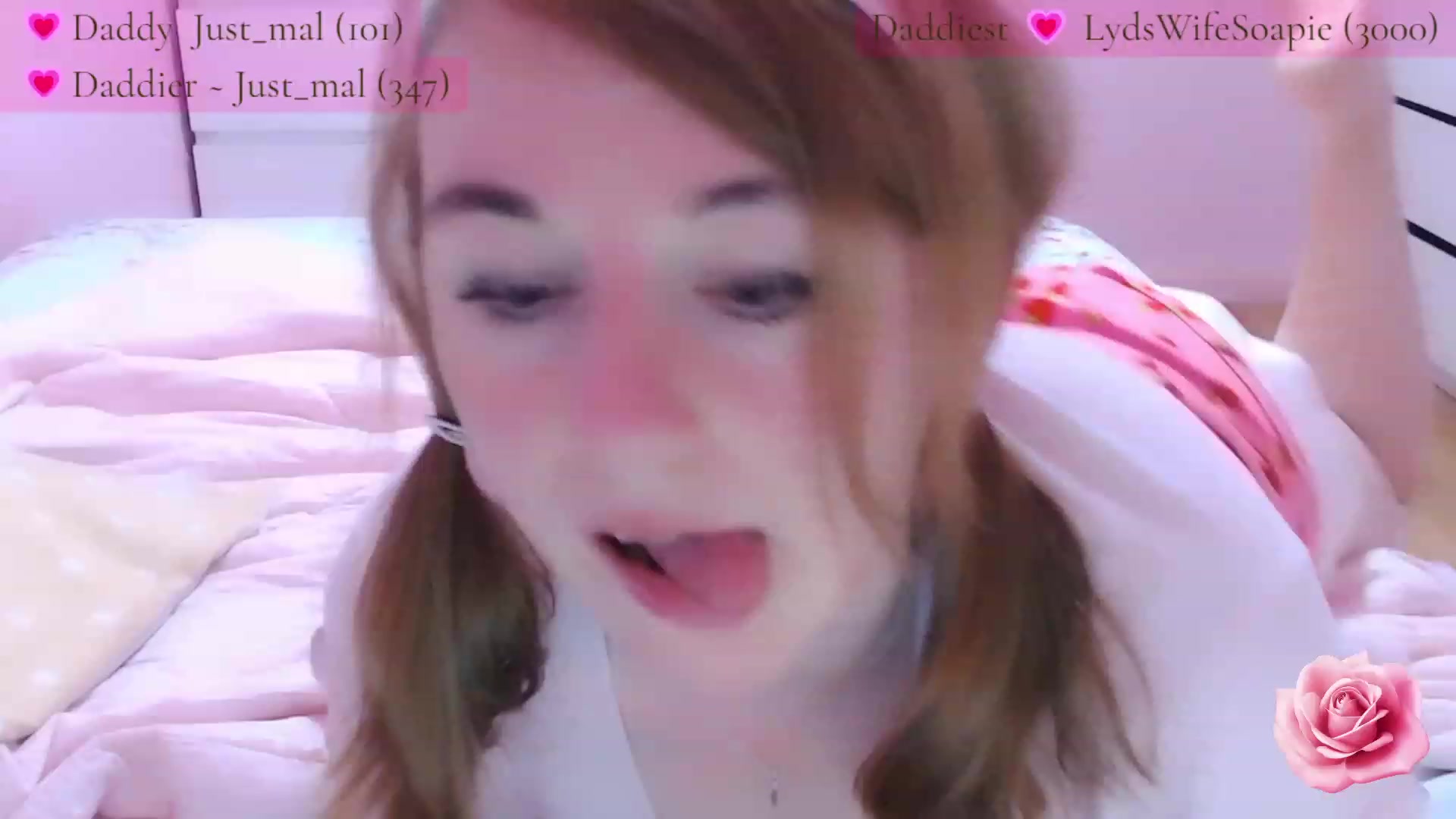 Gallery image thumbnail from DolletteDoll's myfreecams stream on, 08/22/2023, 22:27 image 10 of 20