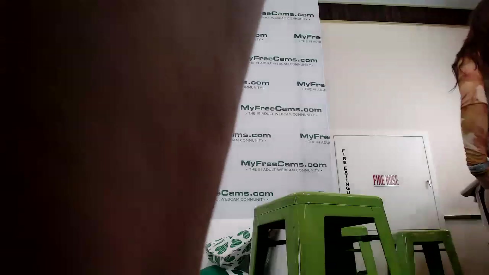 Gallery image thumbnail from Dollfacedangr's myfreecams stream on, 01/05/2023, 02:40 image 3 of 20