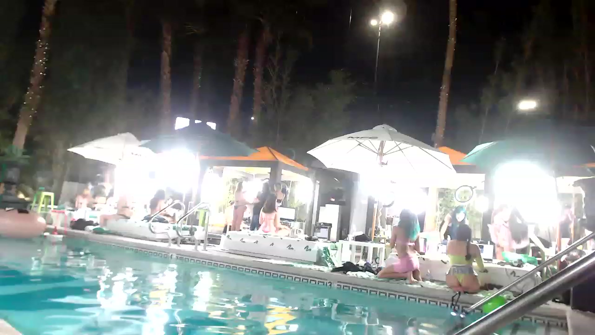 Gallery image thumbnail from Dollfacedangr's myfreecams stream on, 05/23/2023, 03:37 image 15 of 20
