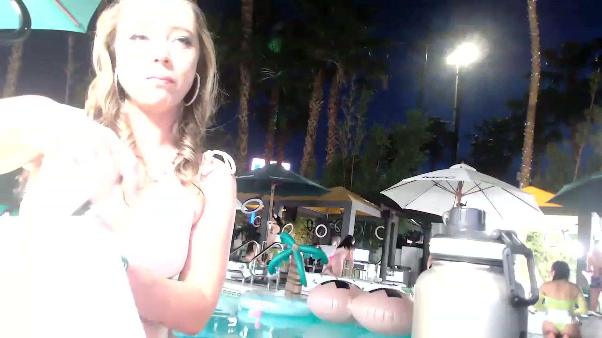 Gallery image thumbnail from Dollfacedangr's myfreecams stream on, 05/23/2023, 03:37 image 2 of 20