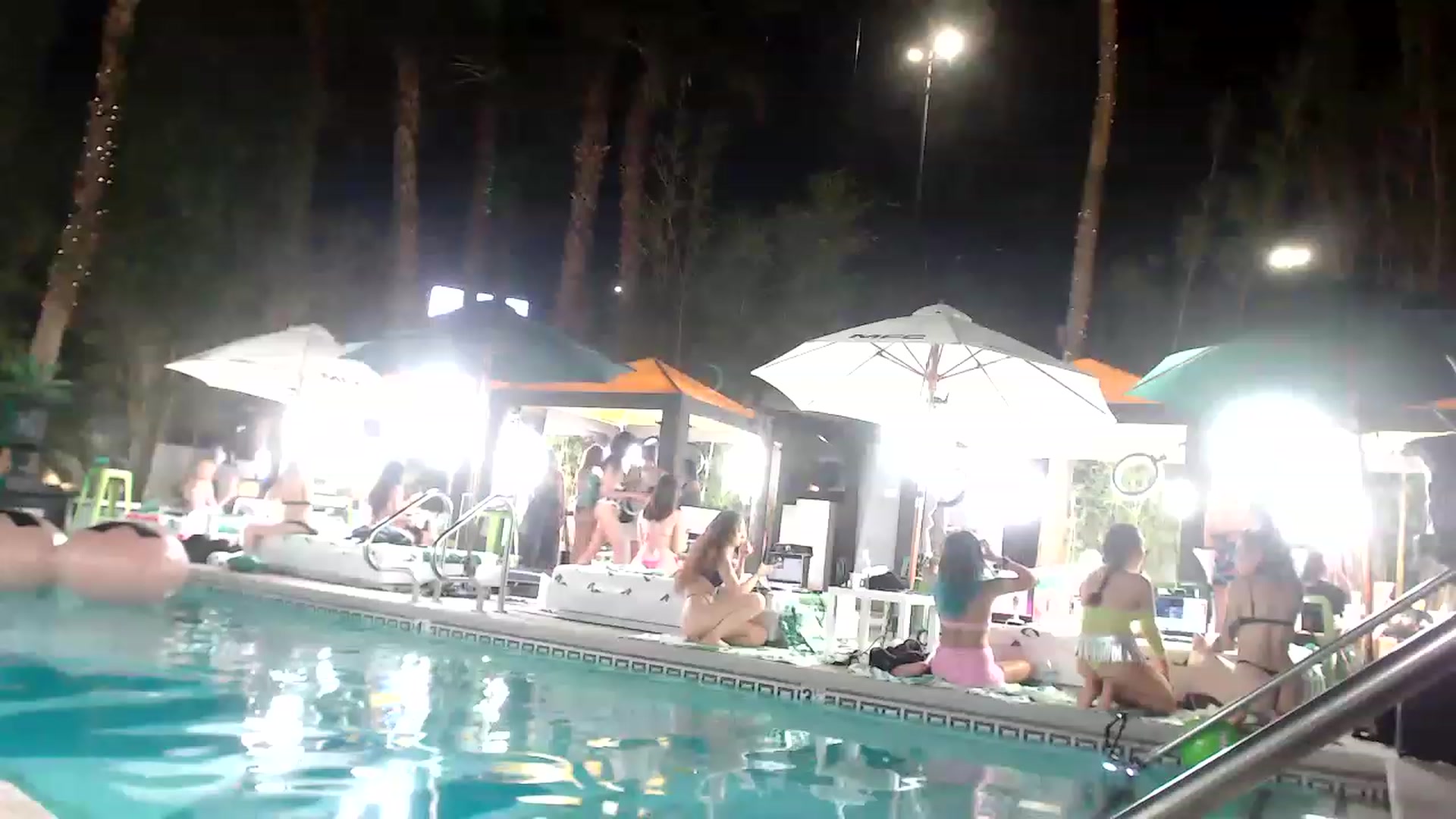 Gallery image thumbnail from Dollfacedangr's myfreecams stream on, 05/23/2023, 03:37 image 13 of 20