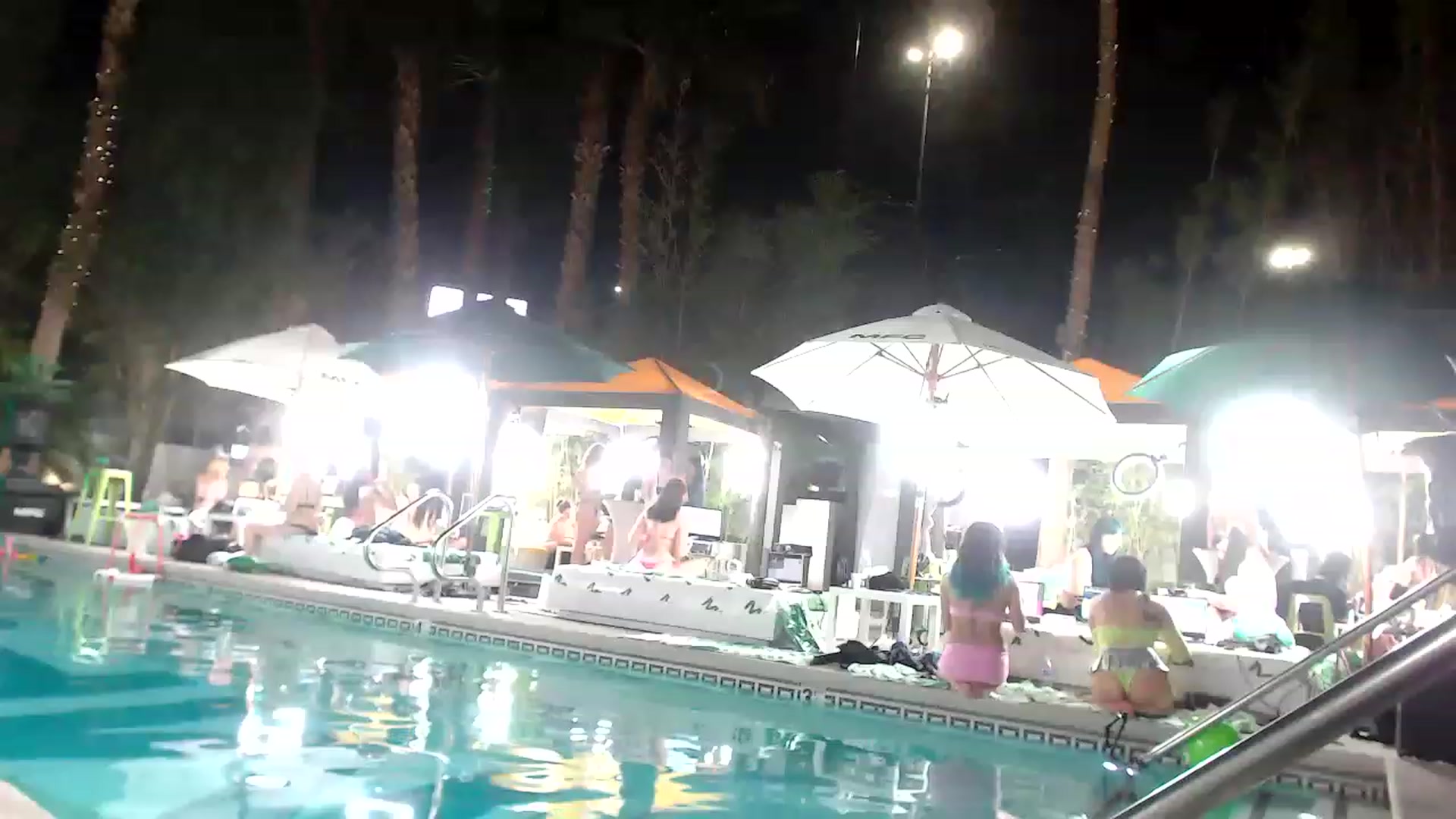 Gallery image thumbnail from Dollfacedangr's myfreecams stream on, 05/23/2023, 03:37 image 17 of 20