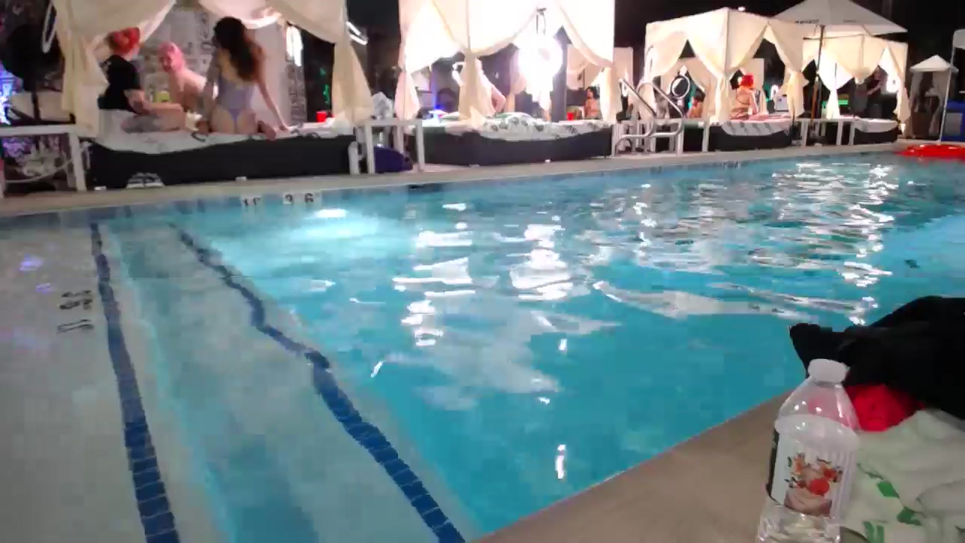 Gallery image thumbnail from Dollfacedangr's myfreecams stream on, 05/23/2024, 04:55 image 19 of 20