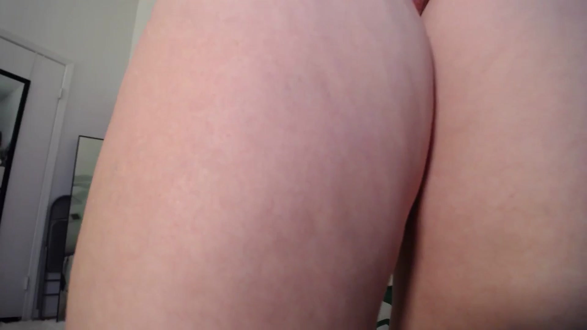 Gallery image thumbnail from Dollfacedangr's myfreecams stream on, 06/03/2024, 07:07 image 16 of 20
