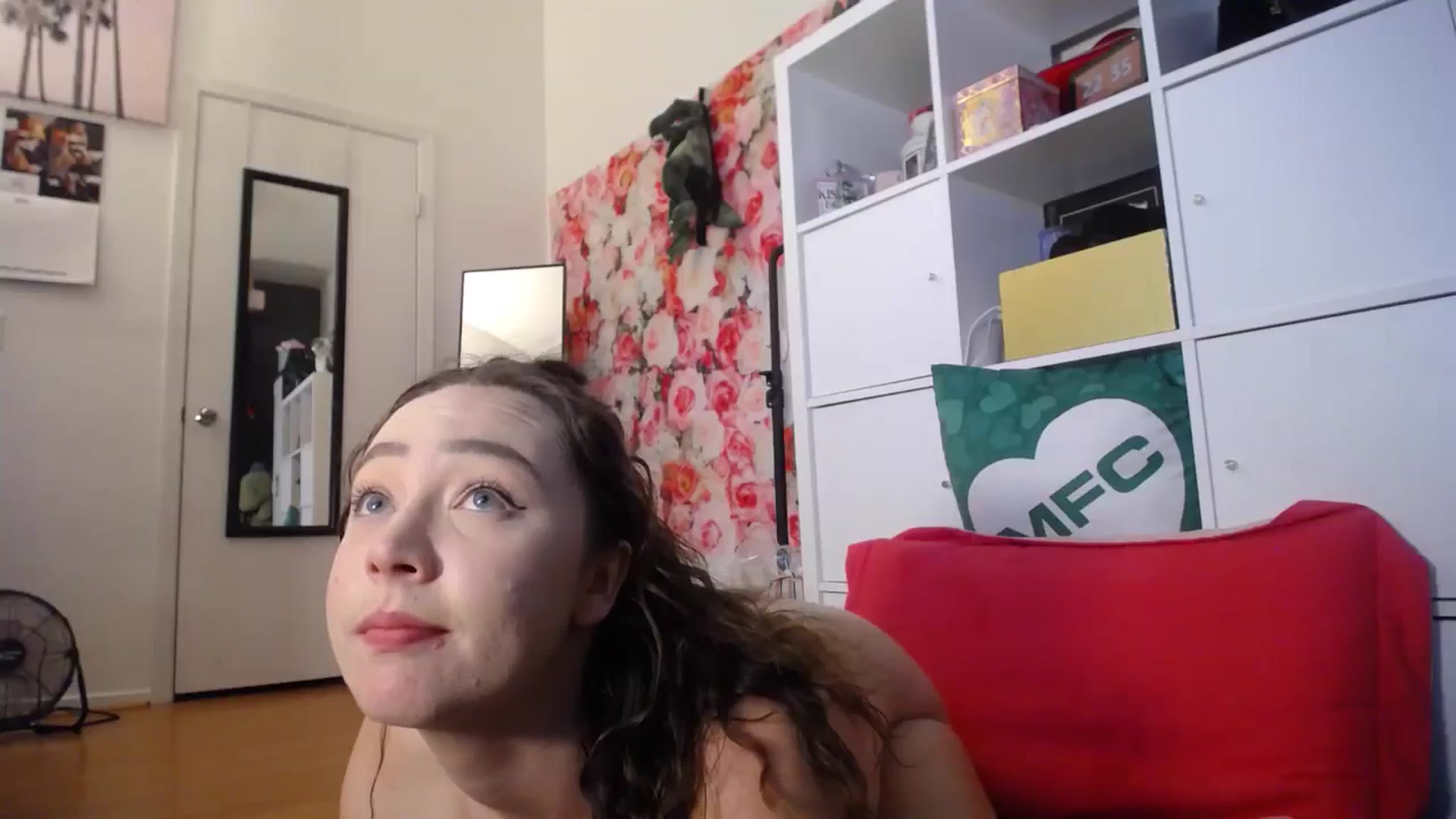 Gallery image thumbnail from Dollfacedangr's myfreecams stream on, 09/05/2024, 05:55 image 11 of 20