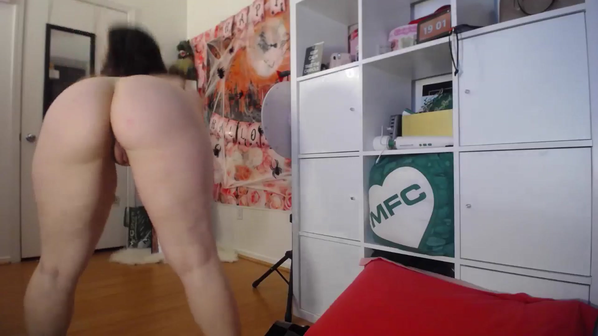 Gallery image thumbnail from Dollfacedangr's myfreecams stream on, 10/13/2024, 02:56 image 5 of 20
