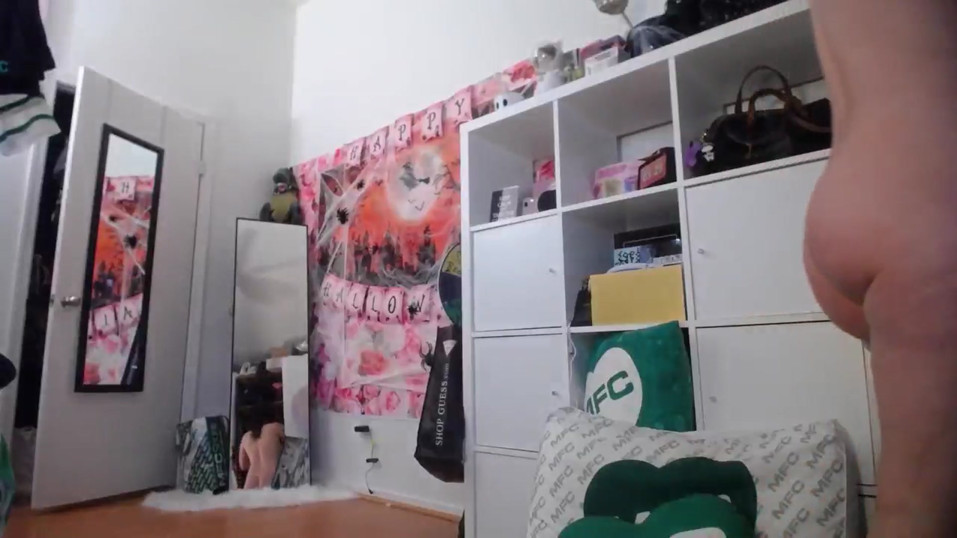 Gallery image thumbnail from Dollfacedangr's myfreecams stream on, 11/05/2024, 12:01 image 16 of 20