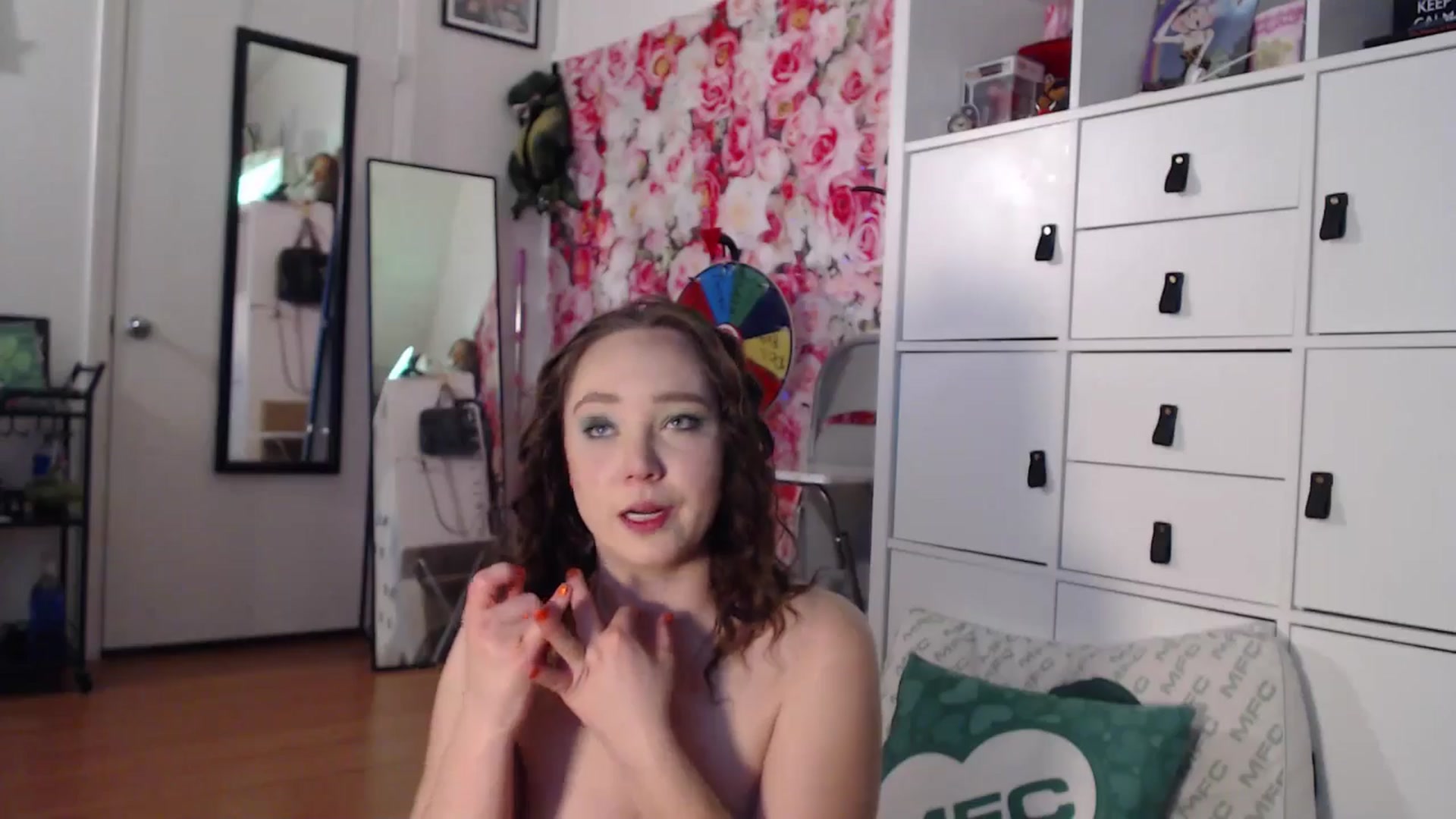 Gallery image thumbnail from Dollfacedangr's myfreecams stream on, 03/18/2025, 07:34 image 18 of 20