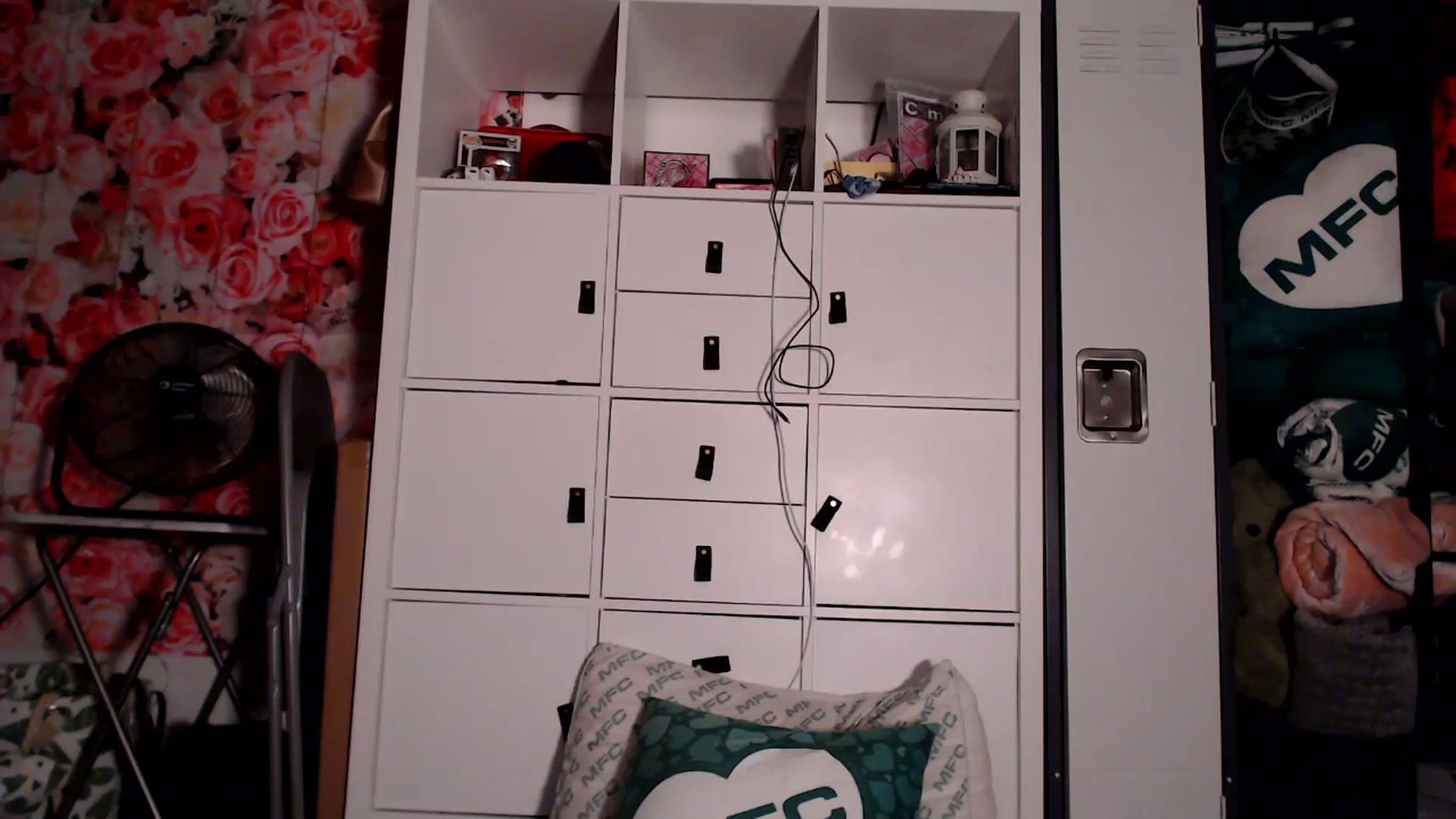 Gallery image thumbnail from Dollfacedangr's myfreecams stream on, 07/01/2025, 07:10 image 2 of 20