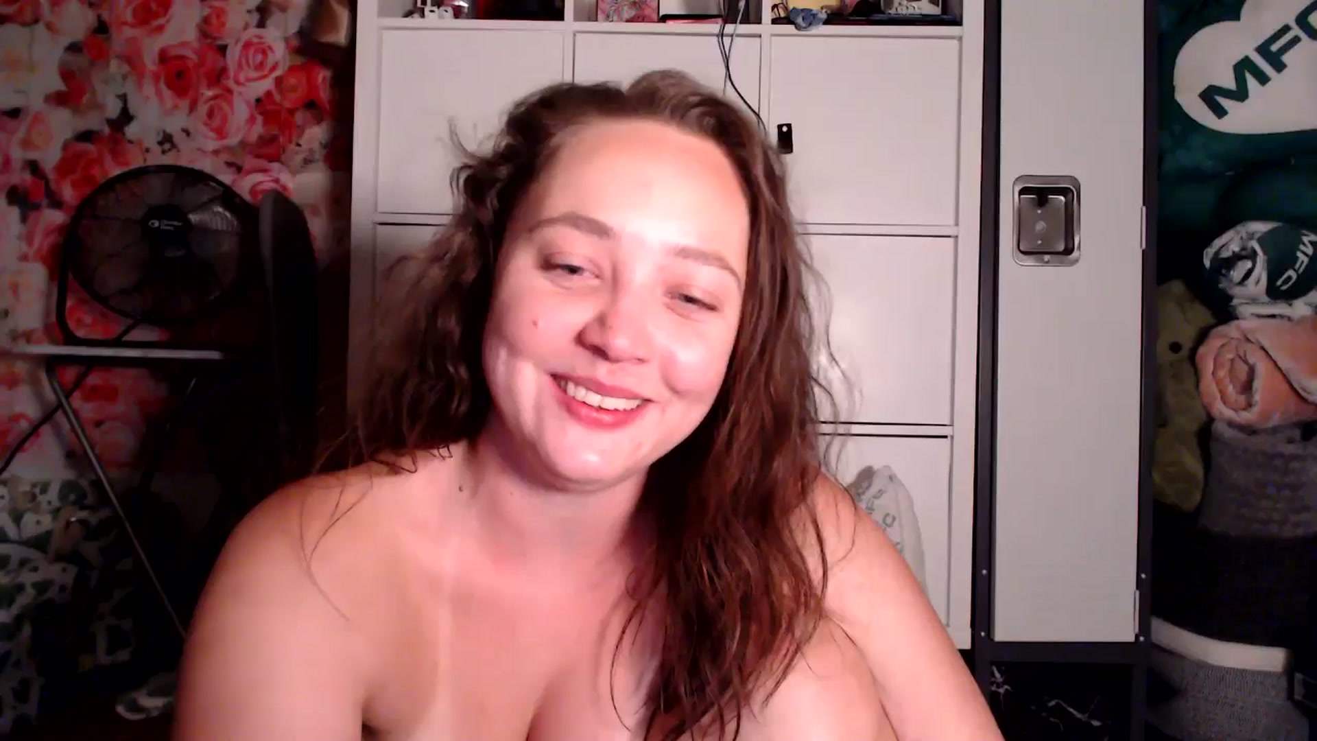 Gallery image thumbnail from Dollfacedangr's myfreecams stream on, 07/01/2025, 07:10 image 17 of 20